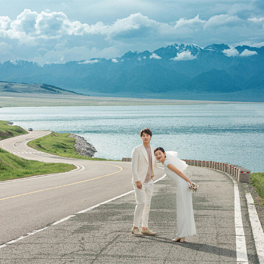 新疆旅拍-【赛湖+网红S弯+公路】-电影质感  