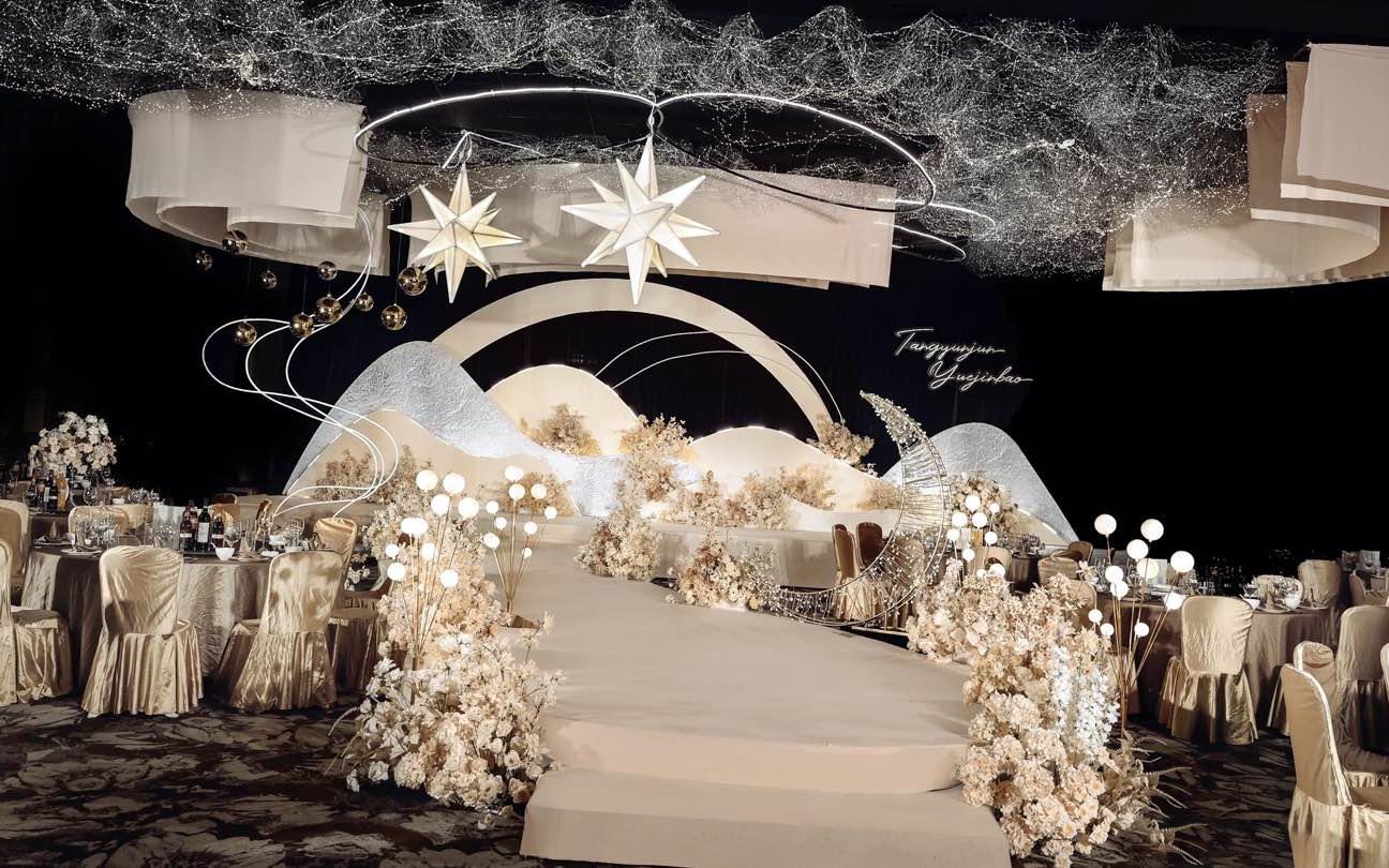 輕奢夢(mèng)幻風(fēng)｜浪漫且不失高級(jí)感