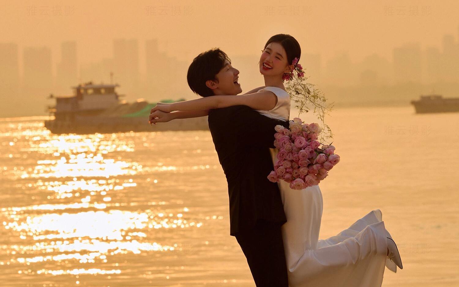 惠州“橘子海”反复会爱上的电影氛围感婚纱照