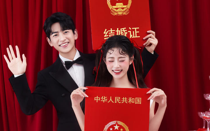 甜到掉牙💗我可太爱这组喜嫁照片了！！