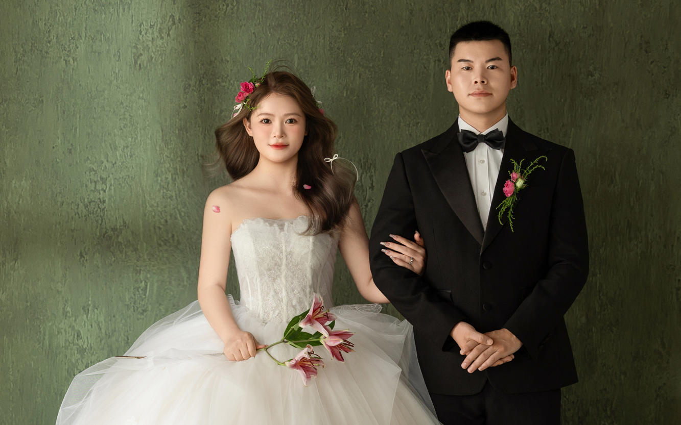 油画质感婚照💍 定格初见的怦然心动💘