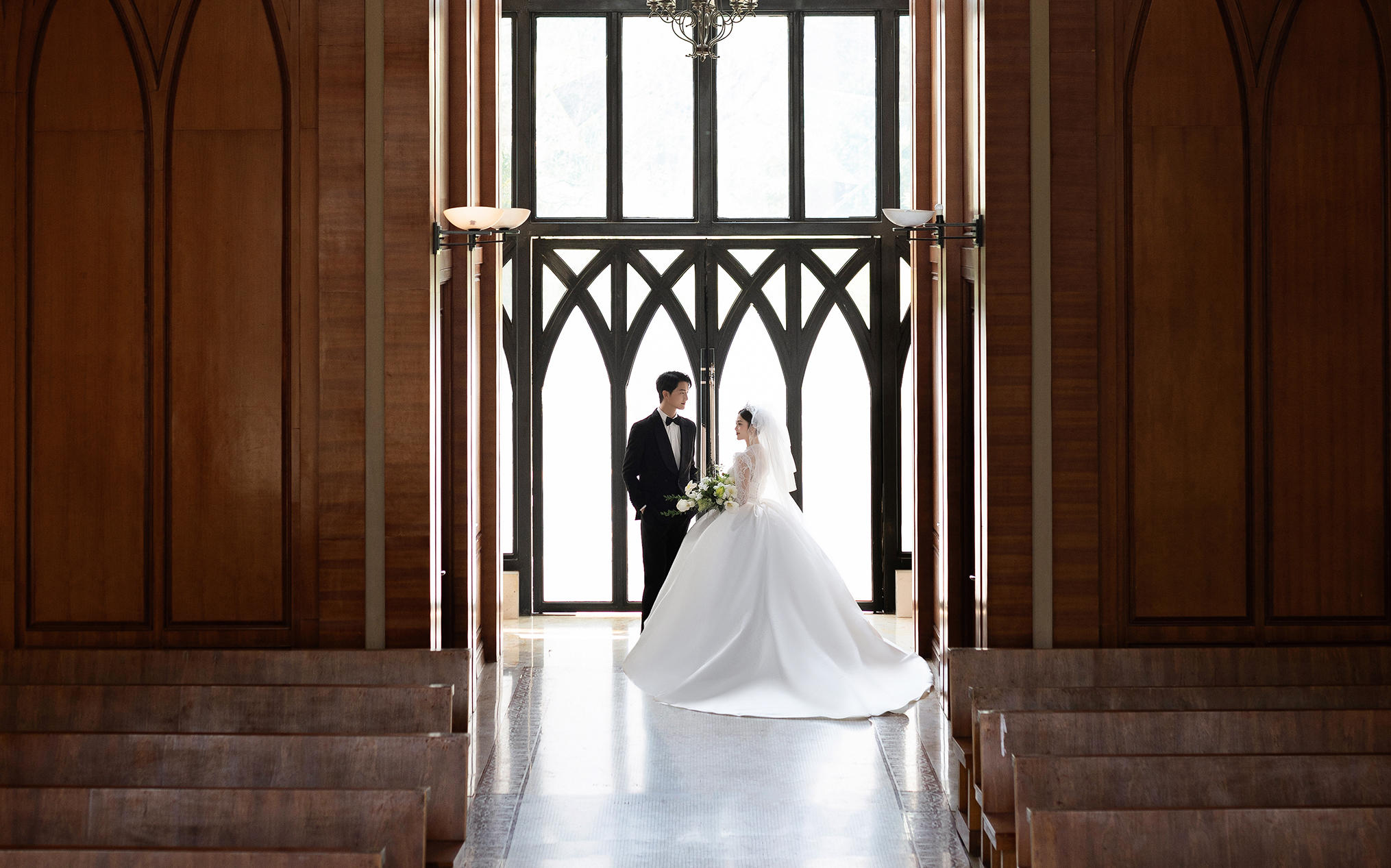 【米兰婚纱】高级仪式感教堂婚纱照
