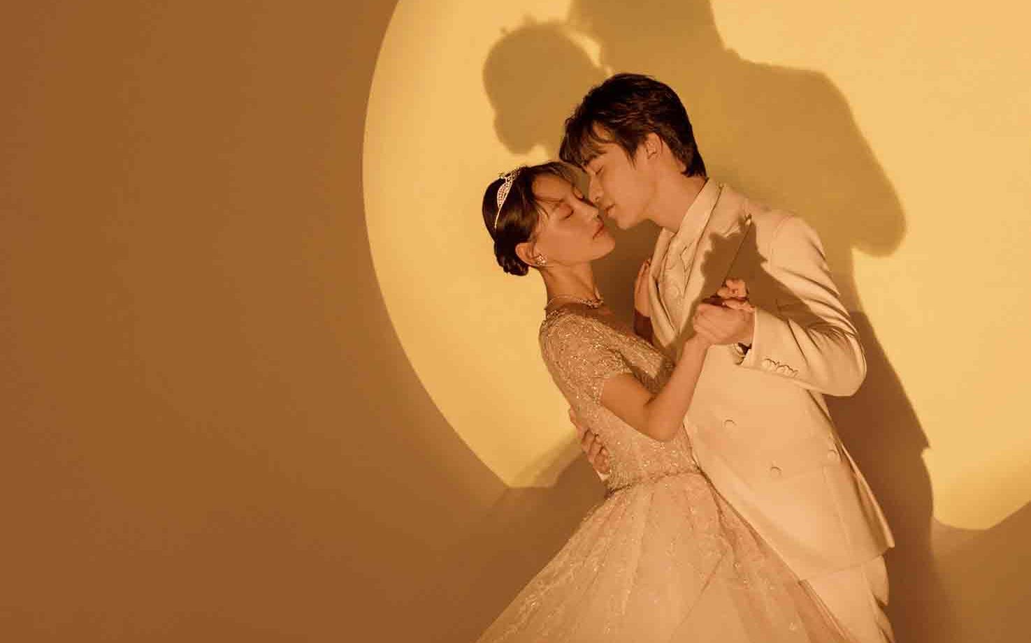 温柔的室内婚纱照~落日氛围感~杭州