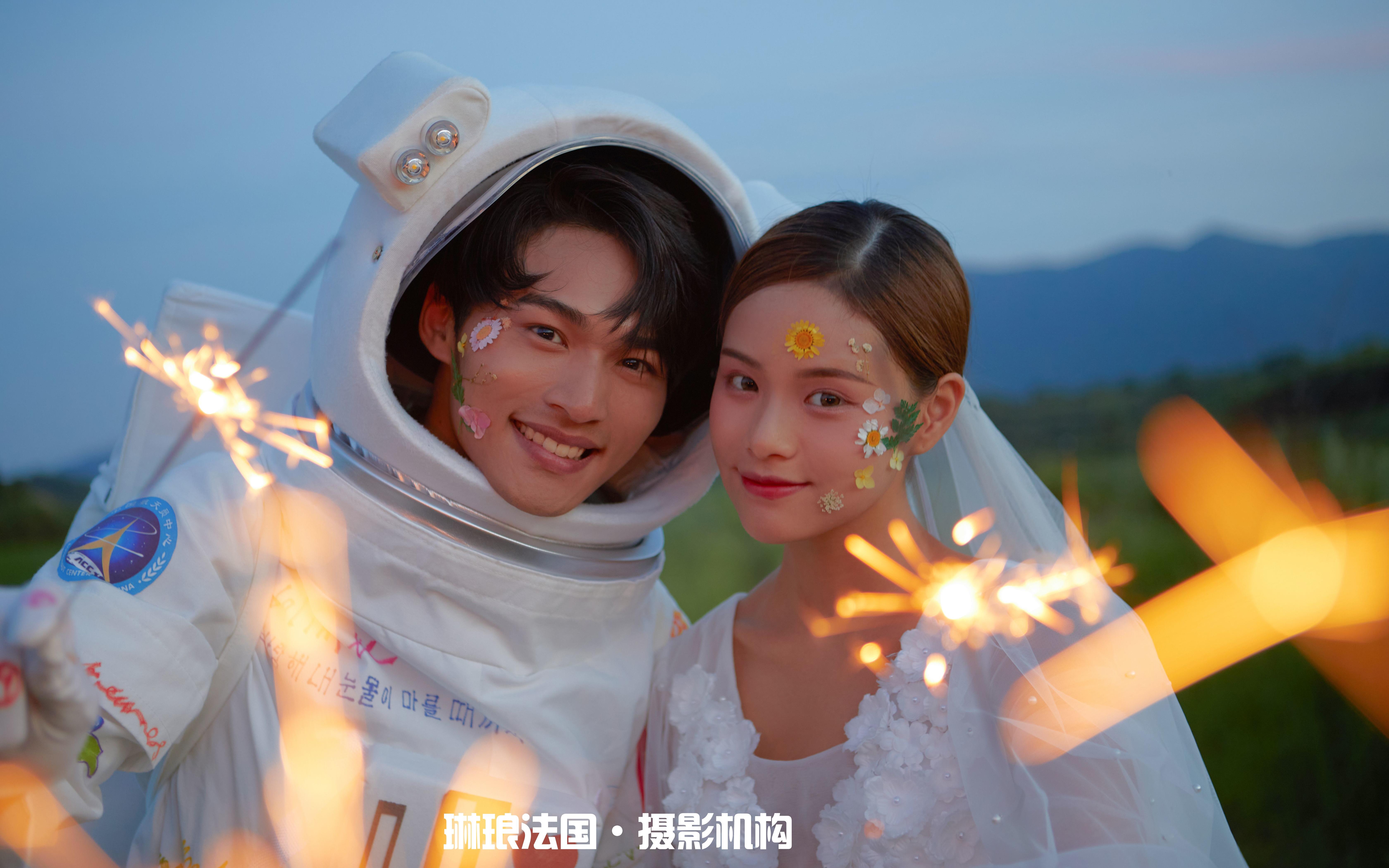 宇宙星河赠予你