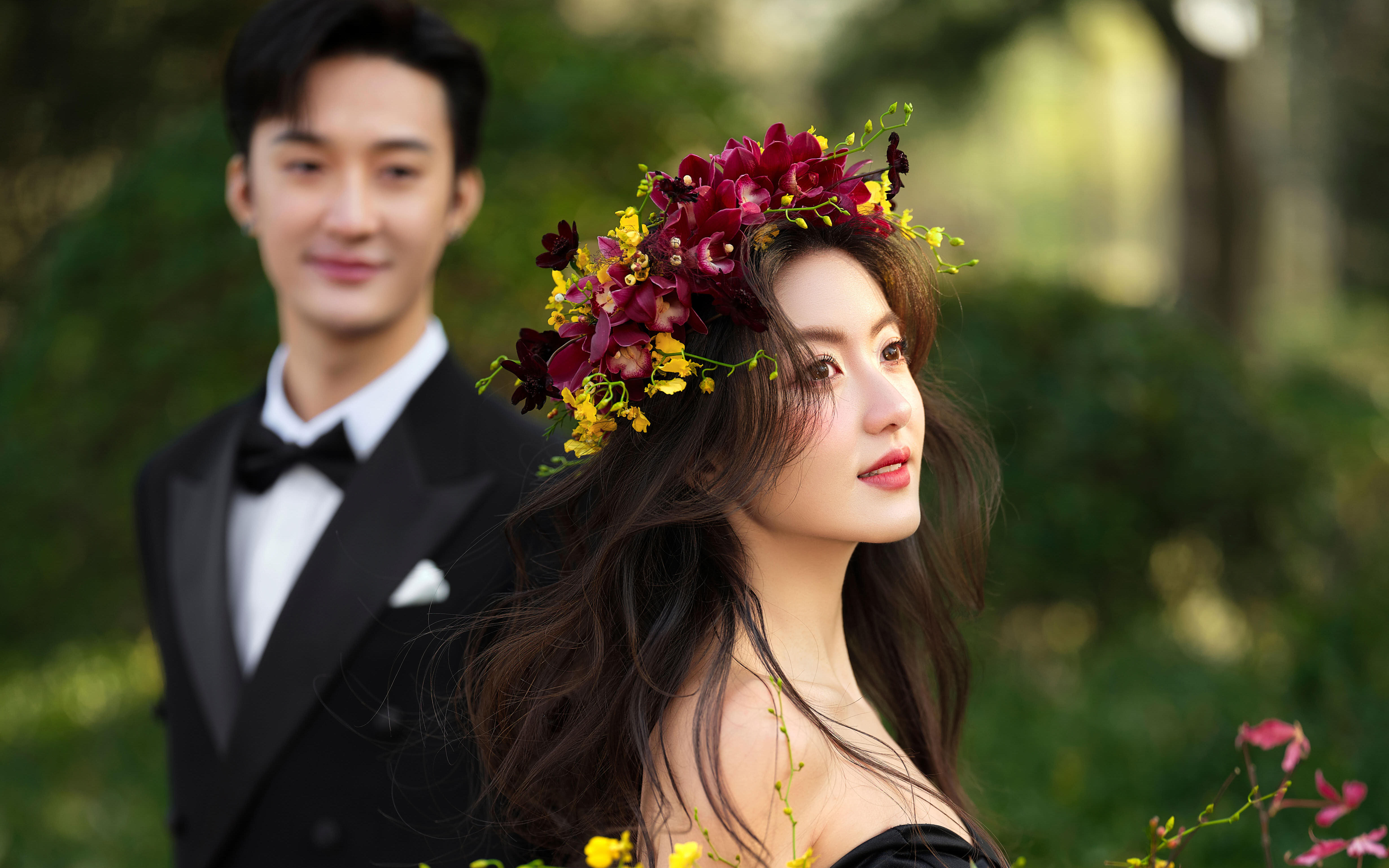 一眼沦陷，甜美高级的黑纱森系婚纱照太绝