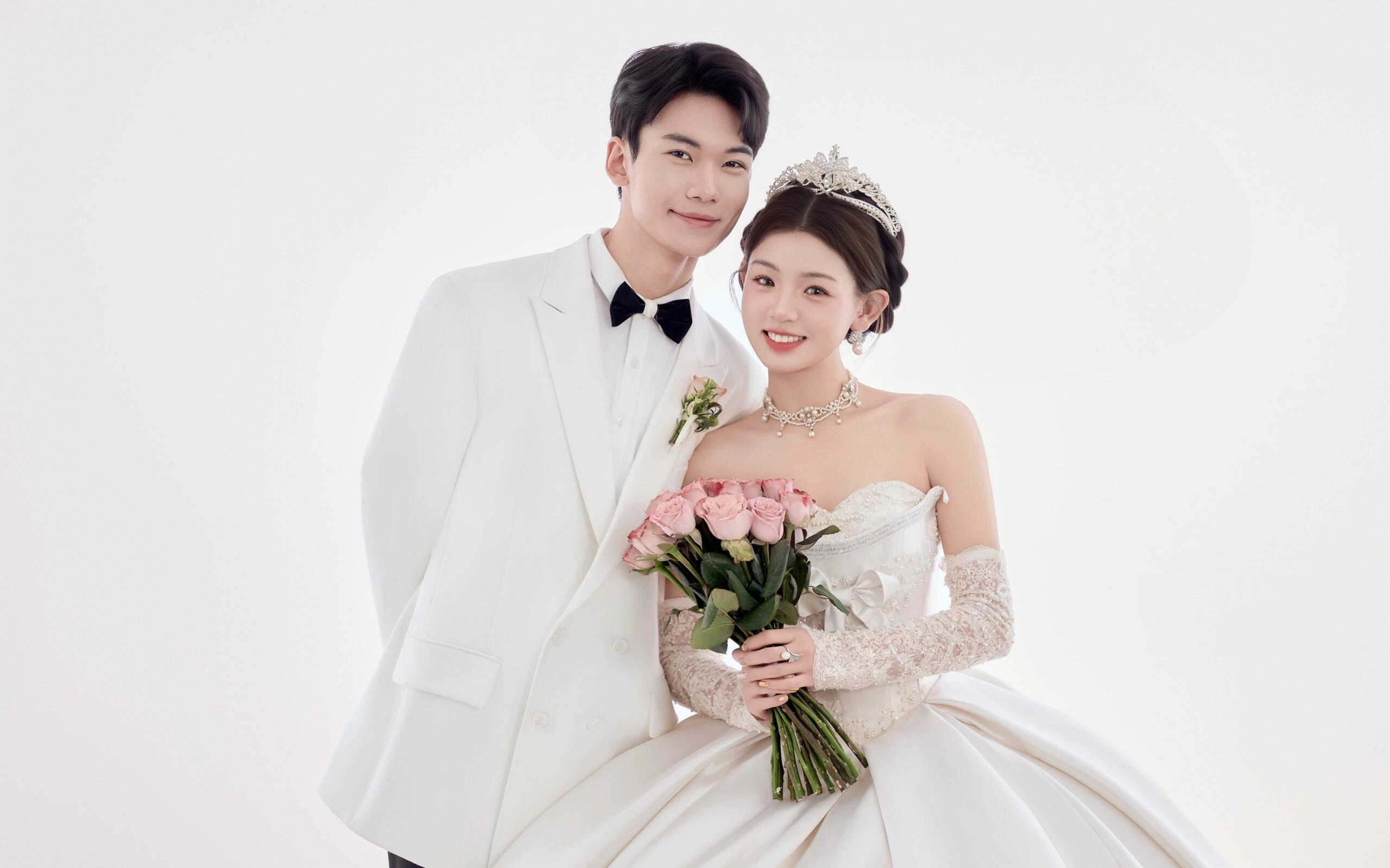 【室內(nèi)主紗】00后的婚紗照果然甜！少女安妮婚紗照