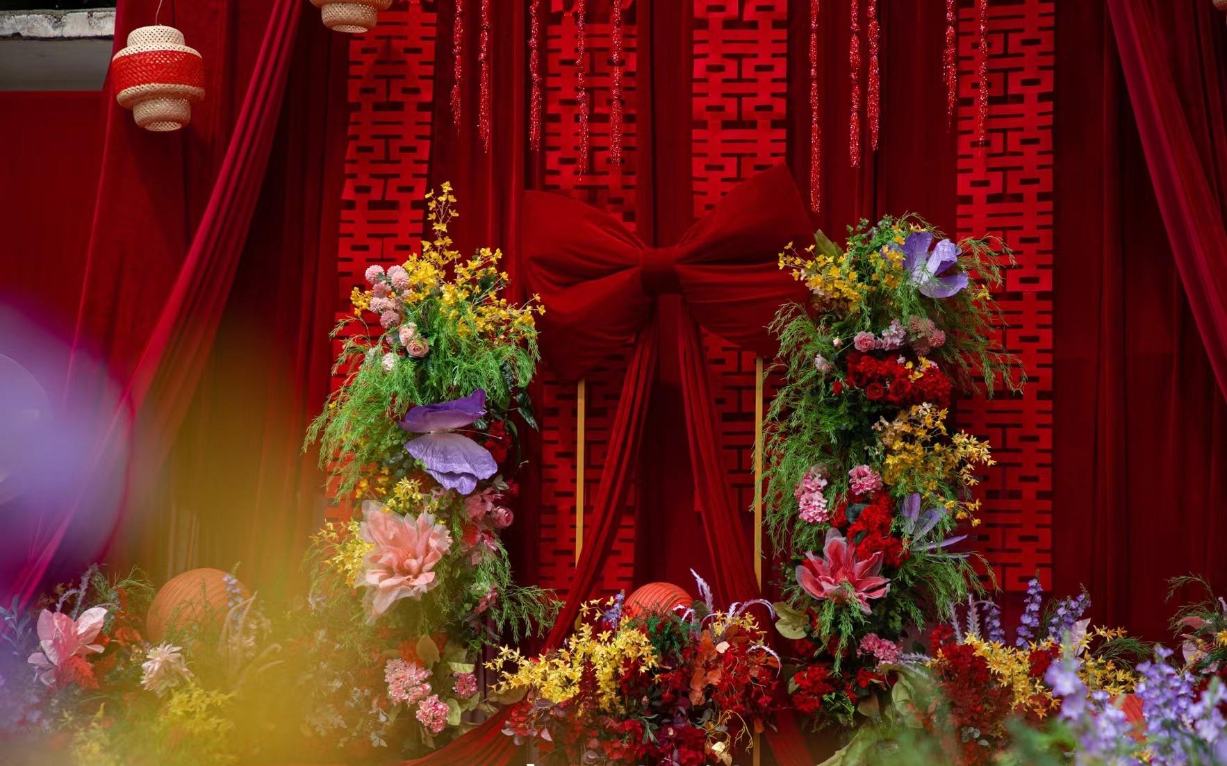紅韻囍結(jié)·蝶意花情