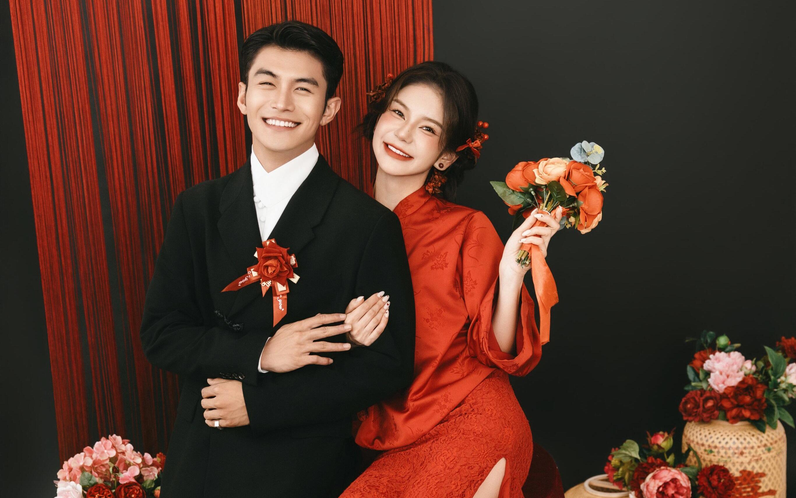 中式囍嫁 yyds！紅黑配婚紗照直接美出圈?