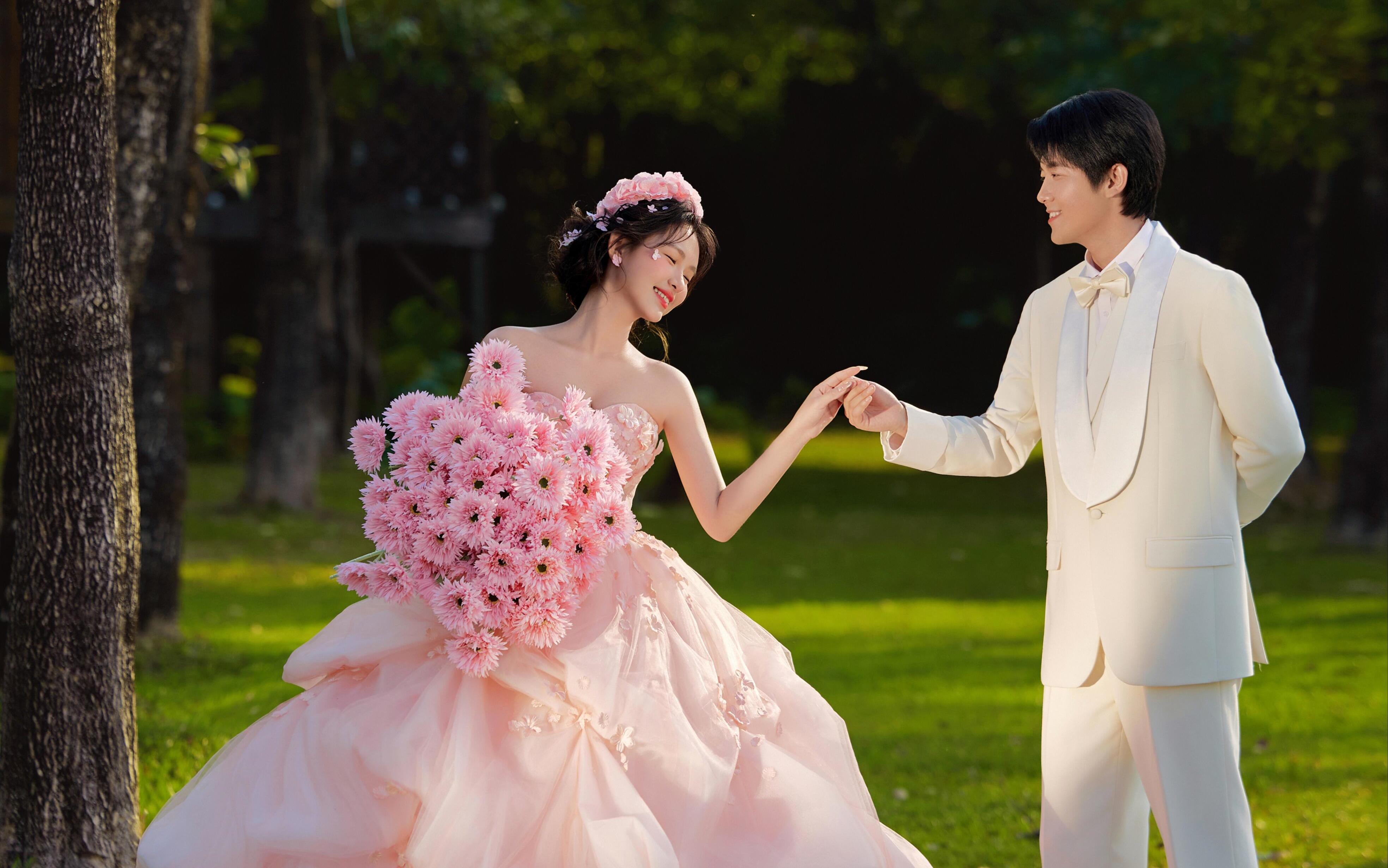 【粉色婚紗照】