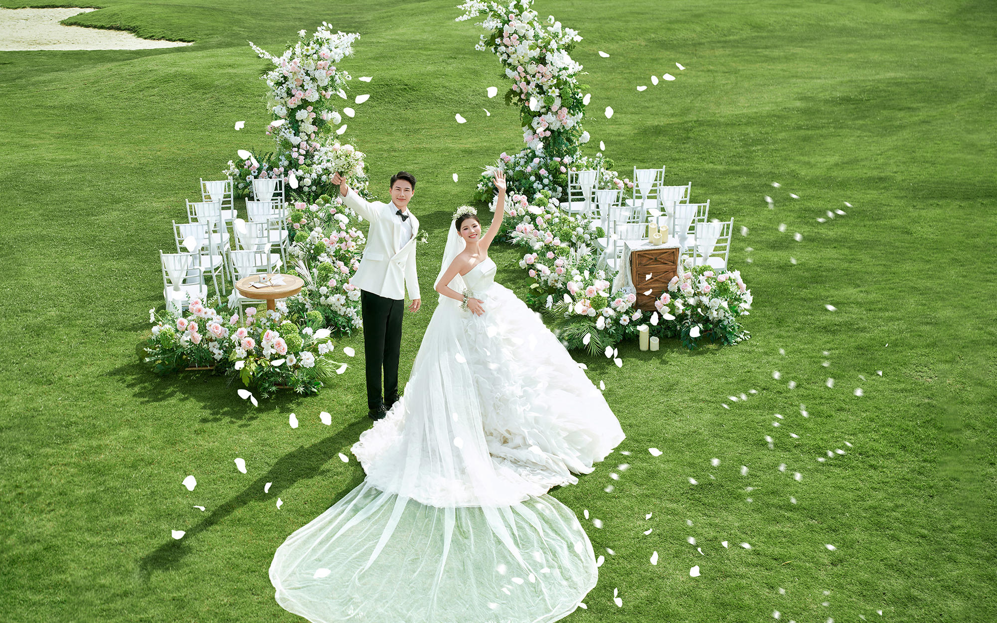 目的地婚礼婚纱照