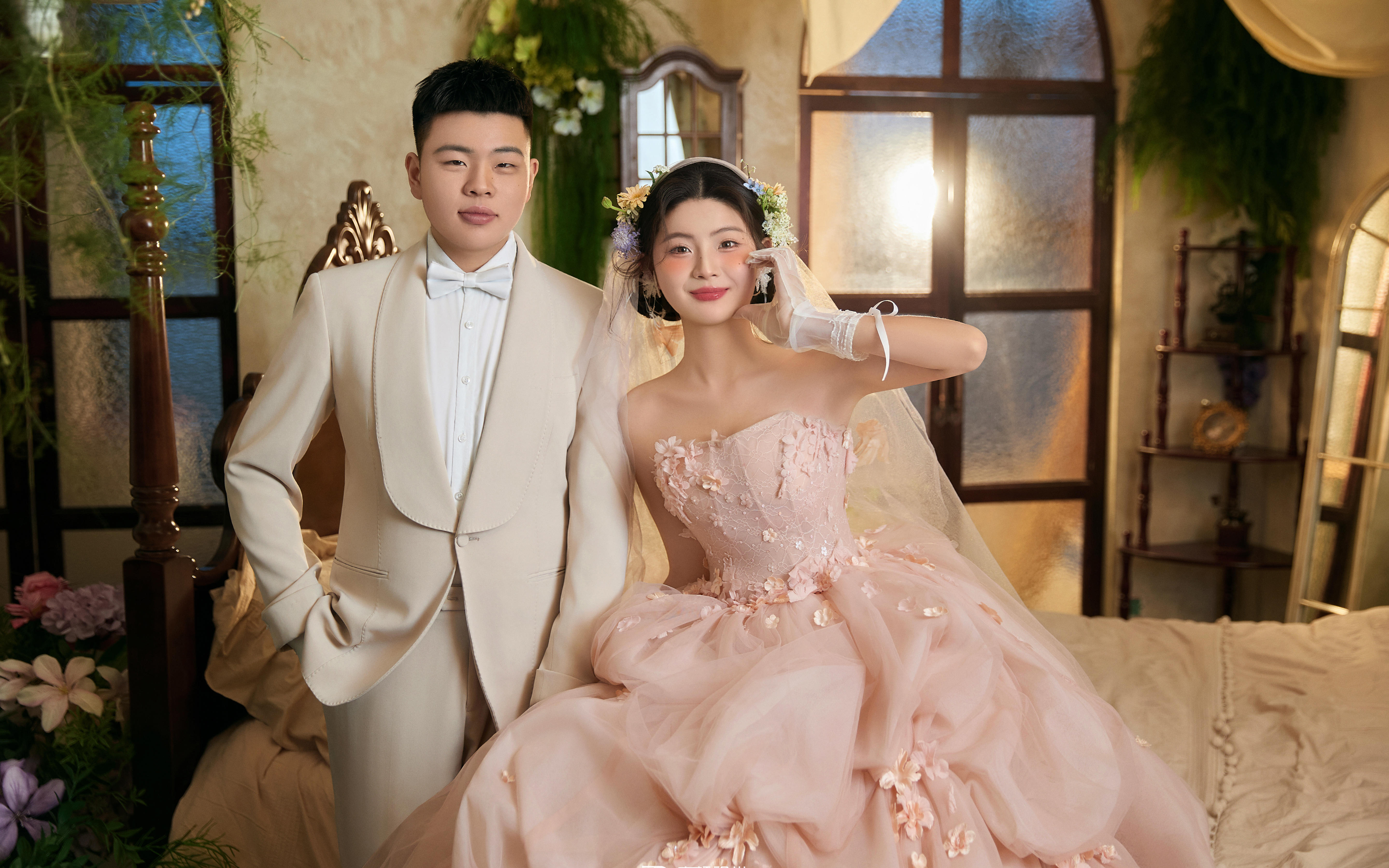 美出新高度❗被浪漫腌入味儿的花神婚照