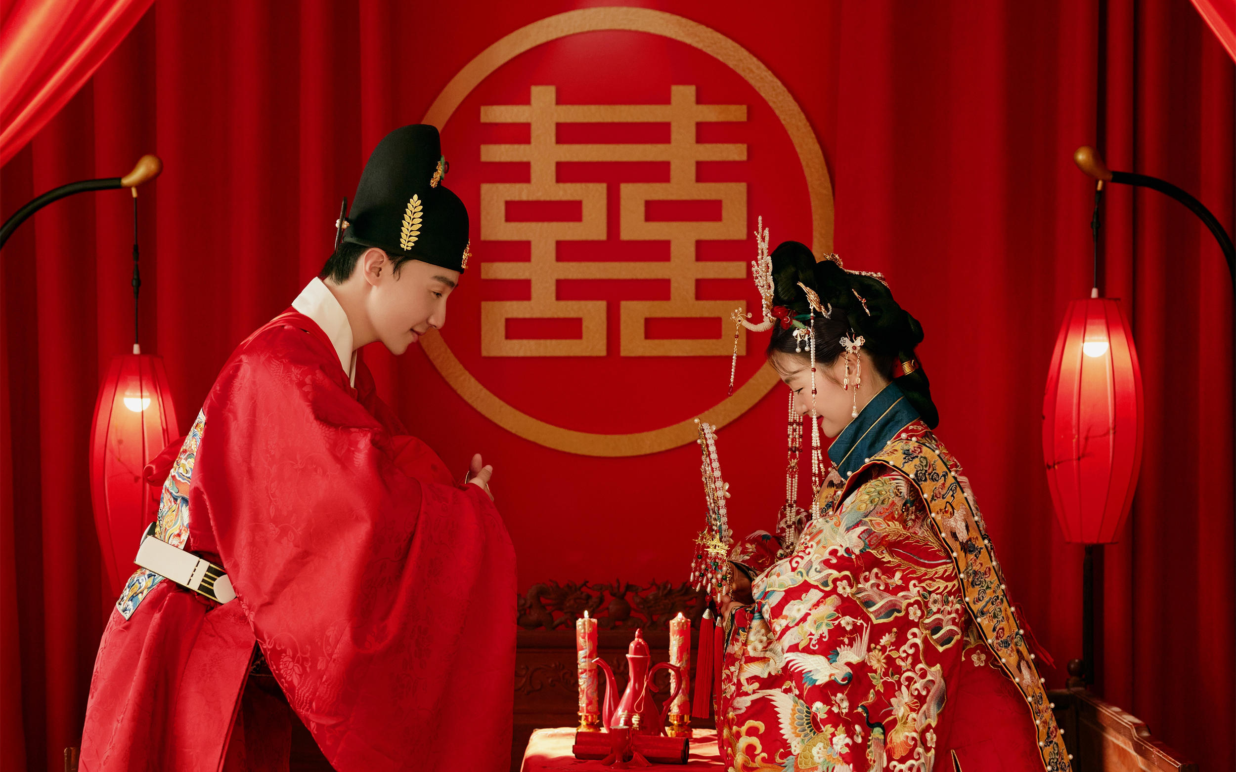 听妈妈劝拍的汉服婚纱照！真没让人失望😍