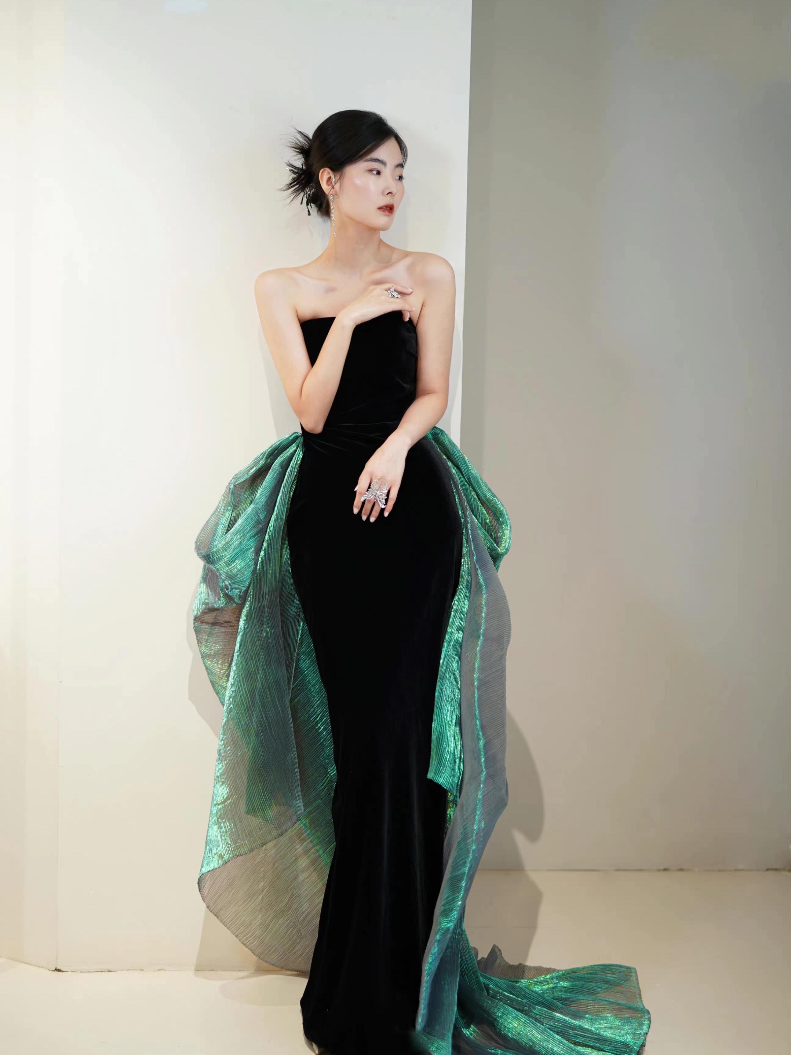 2023优雅法式丝绒礼服 小黑裙