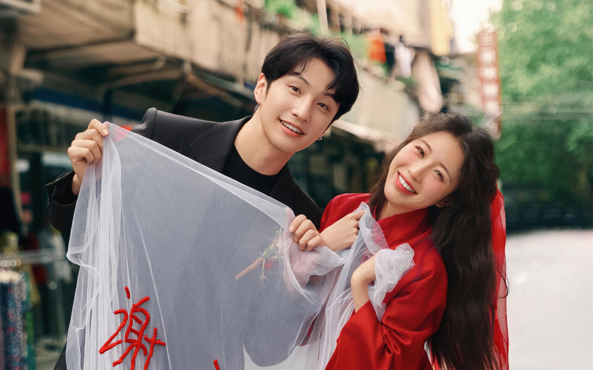 喜嫁婚纱照的活人感太绝了❣️做壁纸yyds