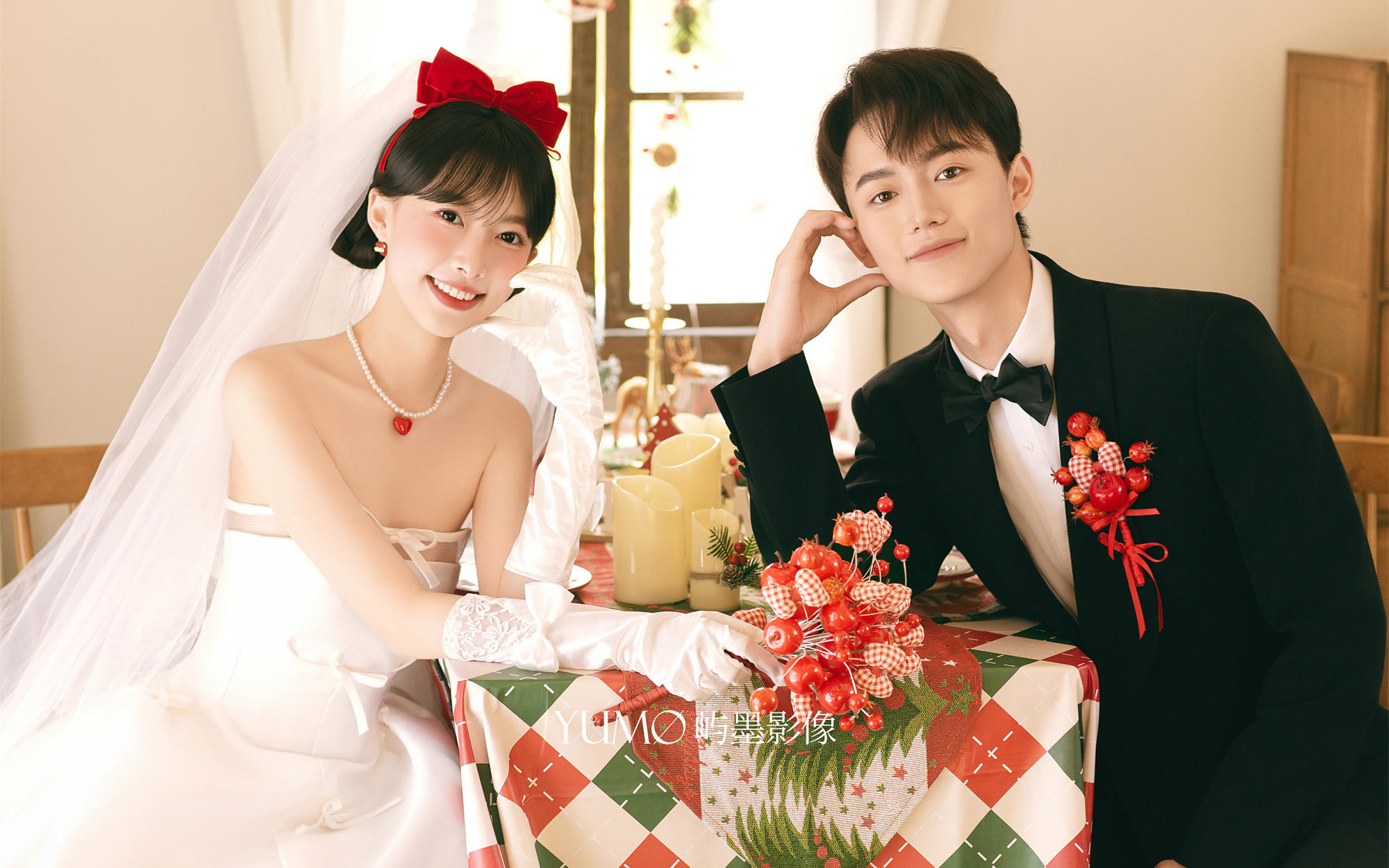 屿墨影像｜圣诞主题婚纱照｜限定浪漫
