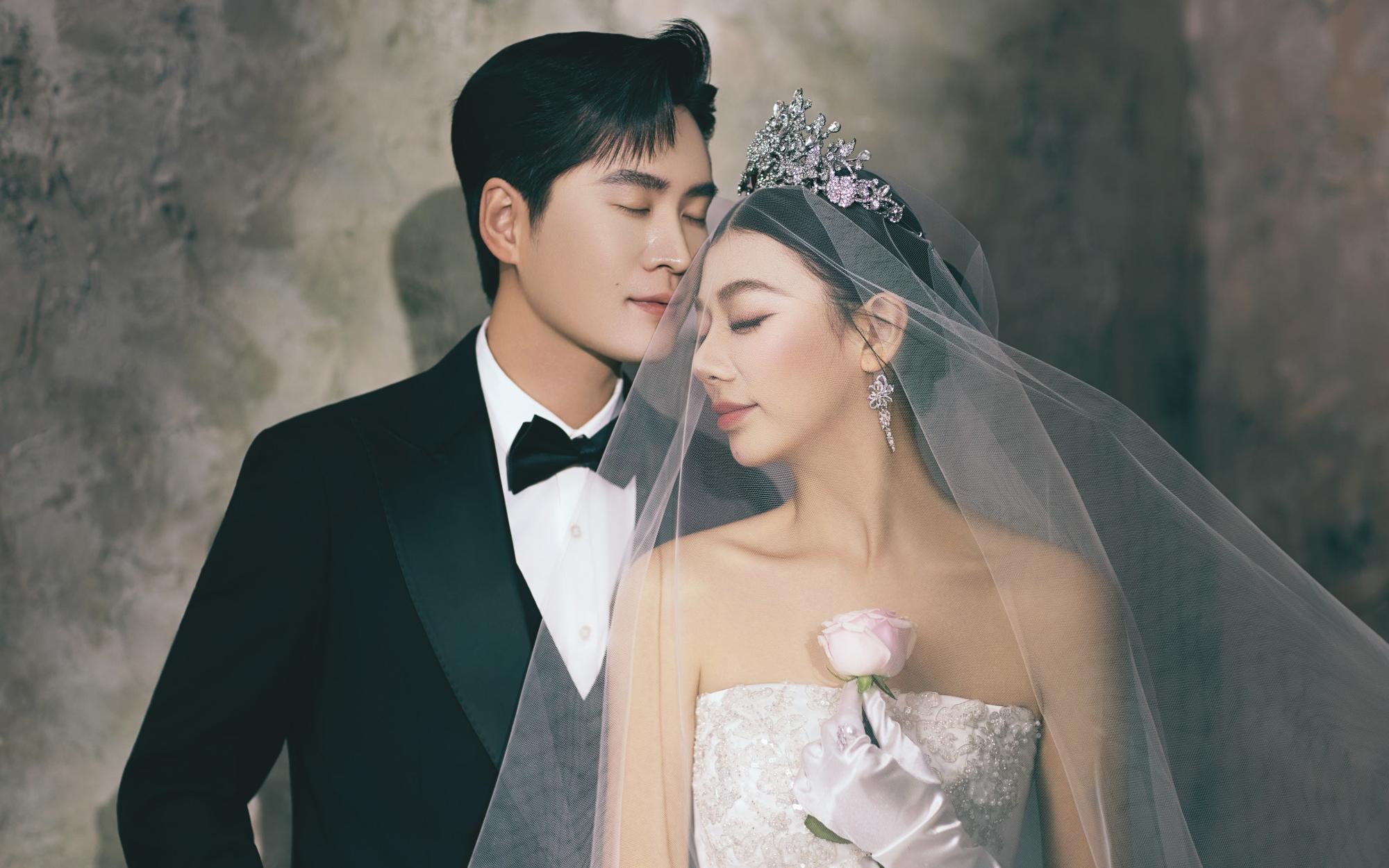 谁能拒绝复古宫廷风婚纱照🎞️美到心坎了