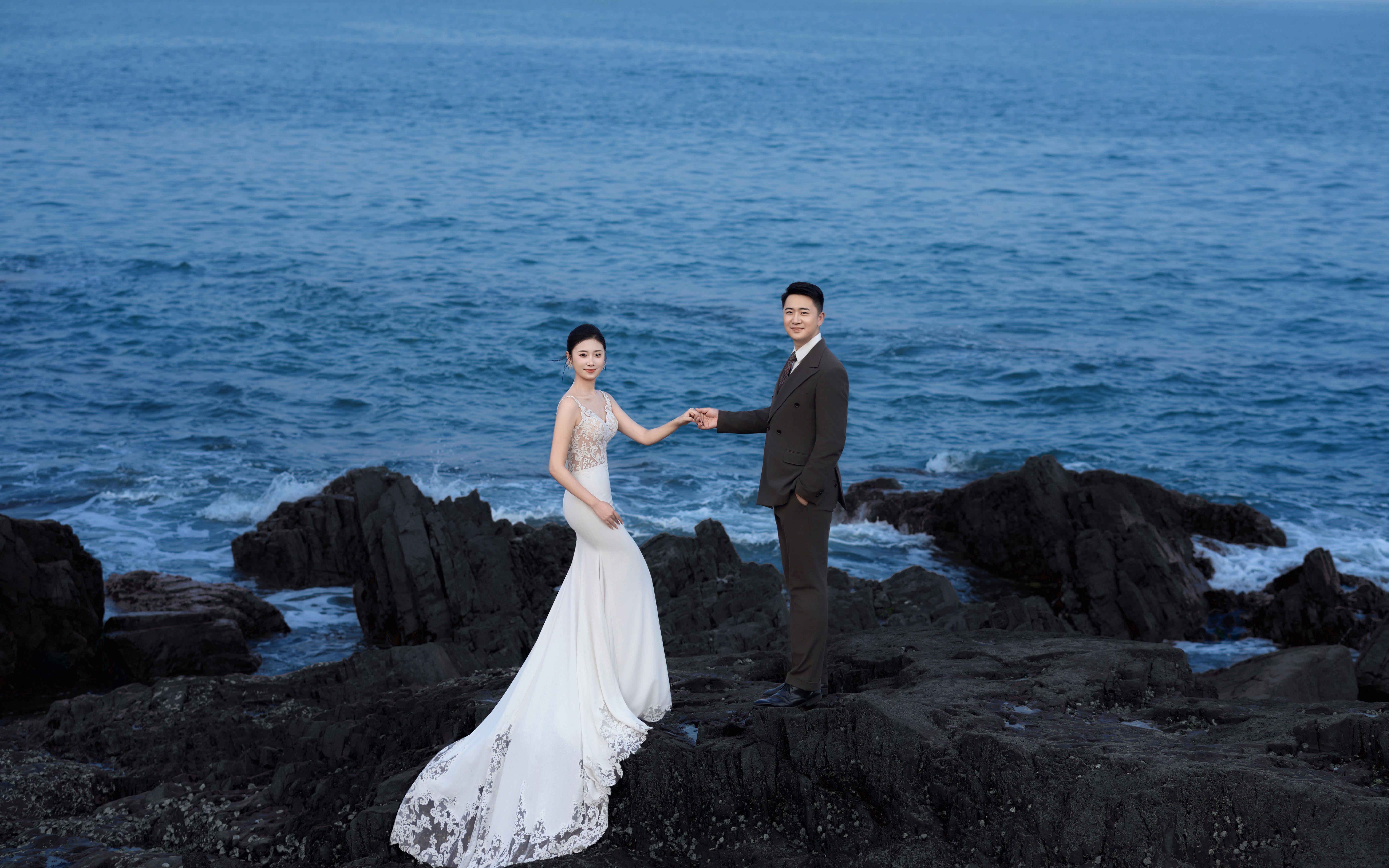 岳浩夫妇/海边礁石系列