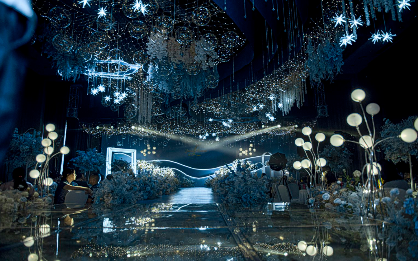 百年婚礼总店案例《星海浩瀚》