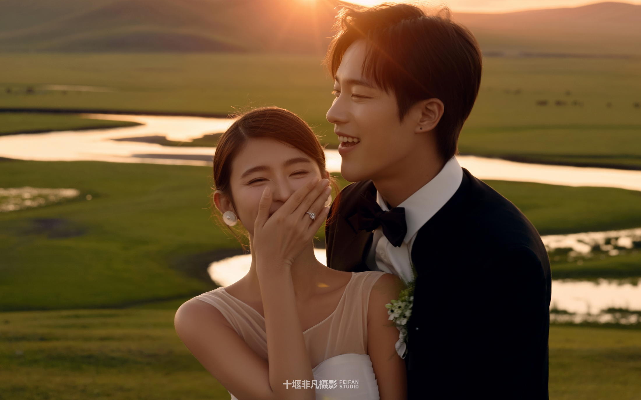 夕阳海景婚纱照分享~ 