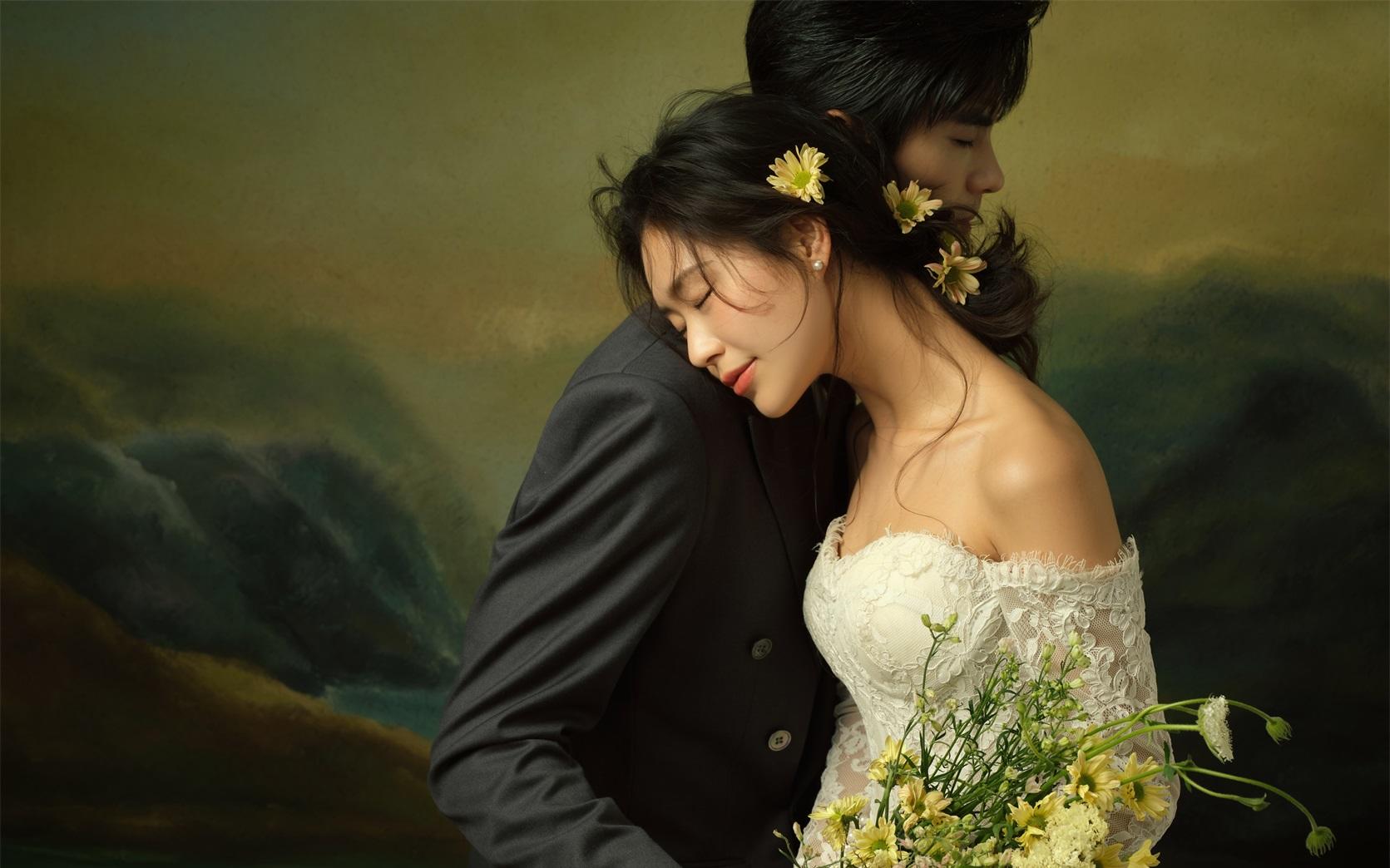 很难不心动的油画婚纱照