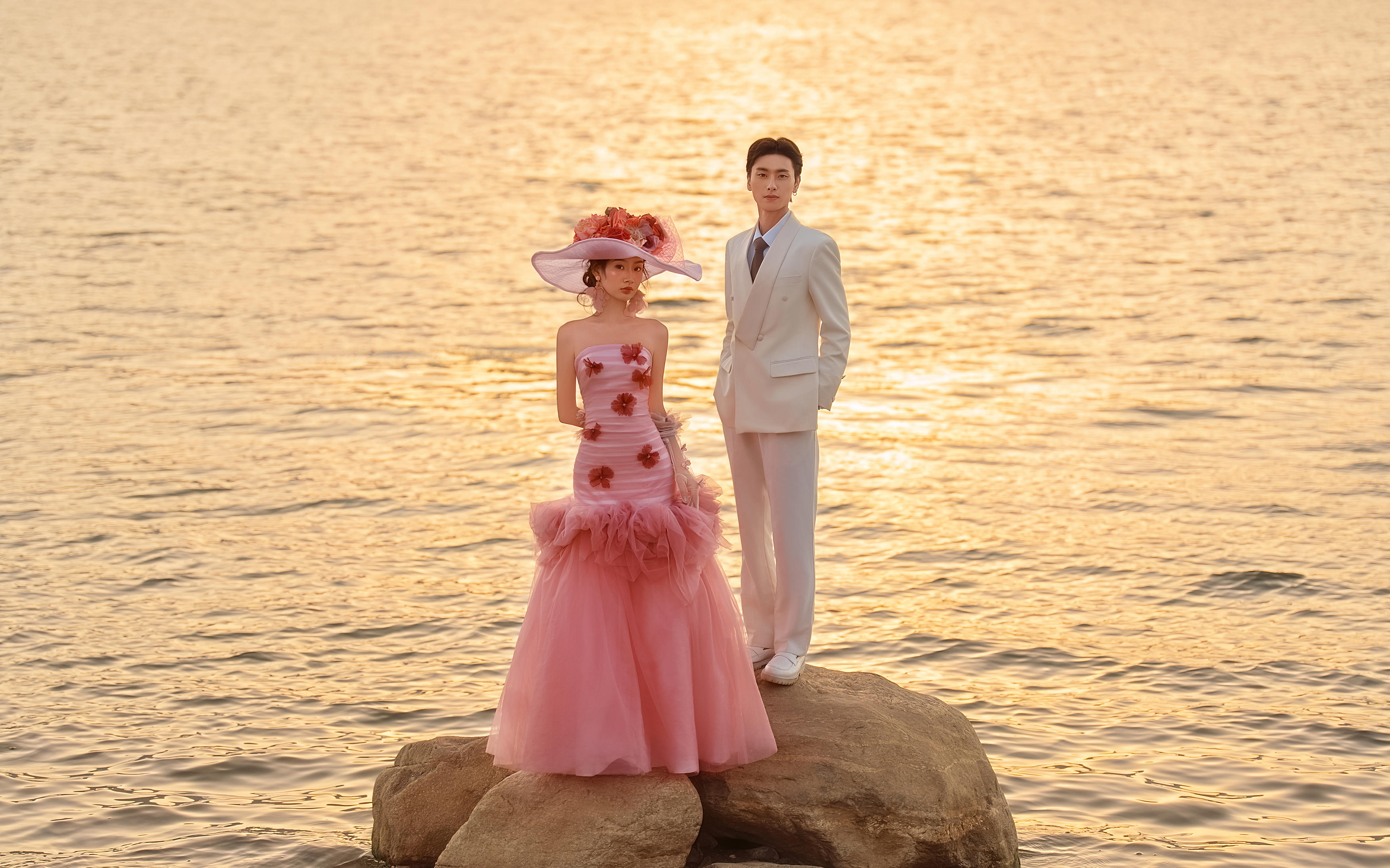 大理婚纱照🌅我们把夕阳锁进了洱海
