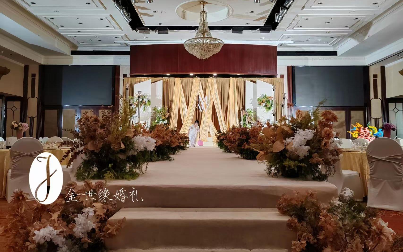 金世緣|2025年度代表色婚禮，美到窒息