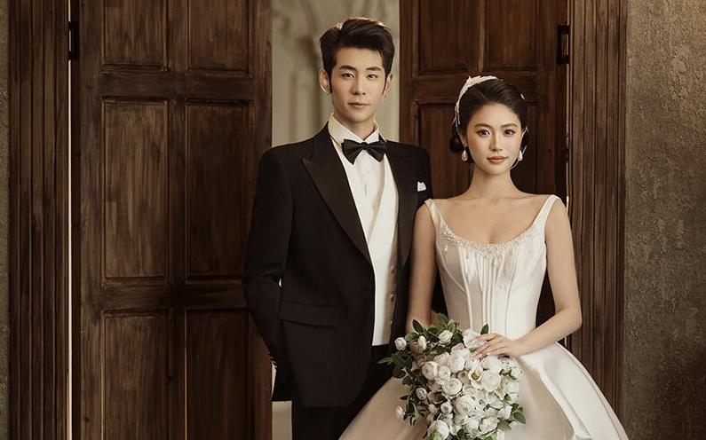 誰懂這組法式宮廷風婚紗照美到心巴上