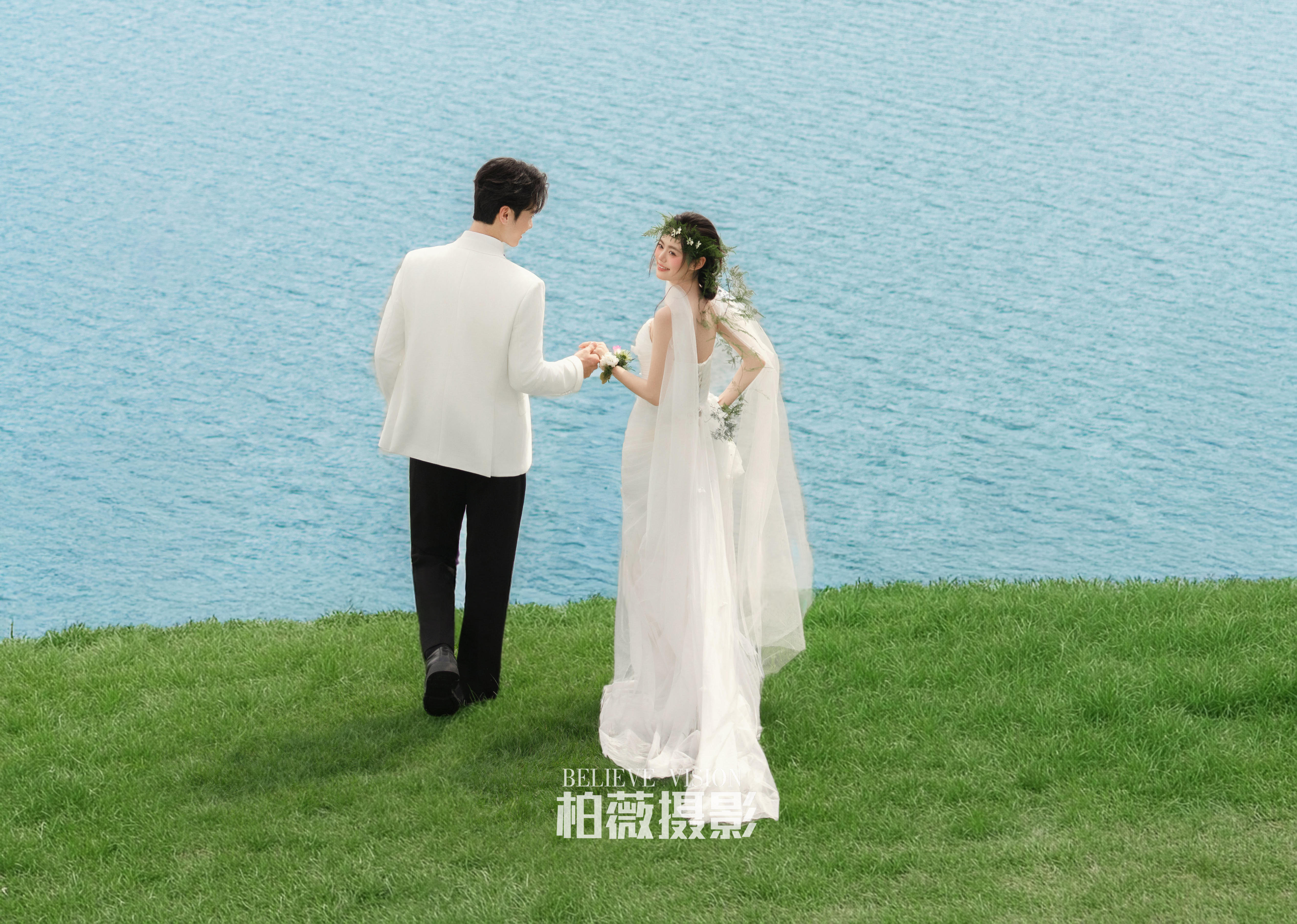 柏薇摄影丨清新湖景 外景婚纱照