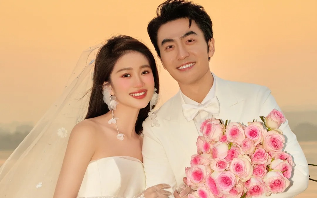 反复心动💗超浪漫的海边夕阳婚纱照