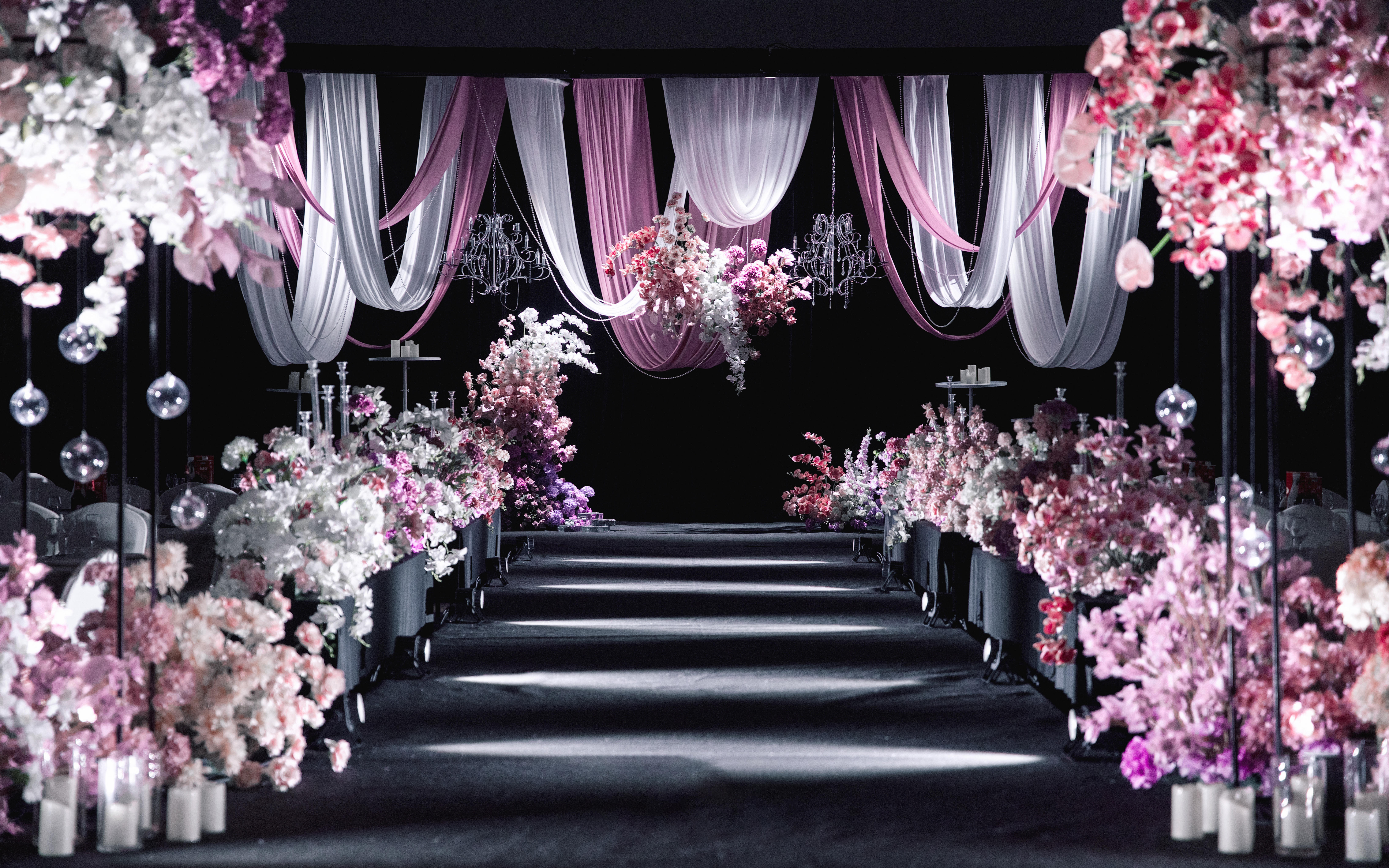 黑粉轻奢浪漫风｜小众轻奢与浪漫甜美