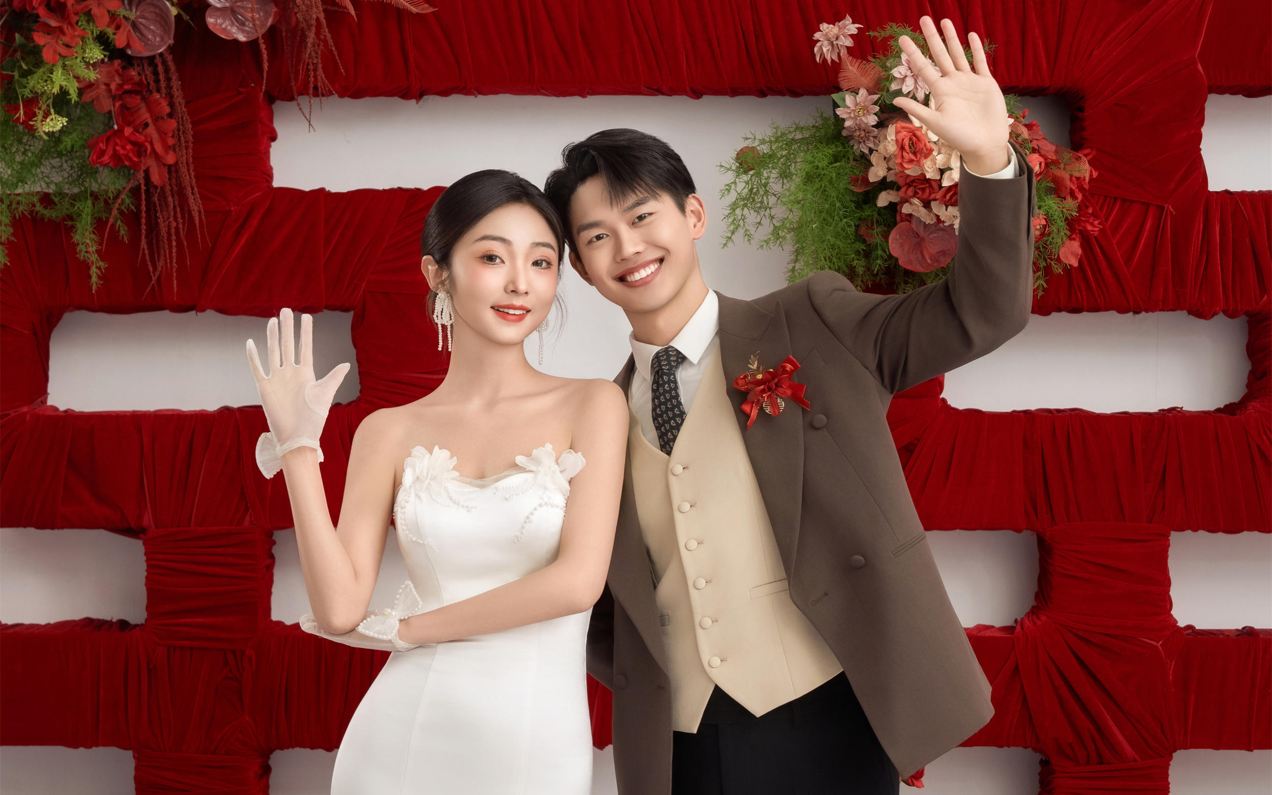 我也不想心动啊❤️可这是喜嫁婚纱照哎~