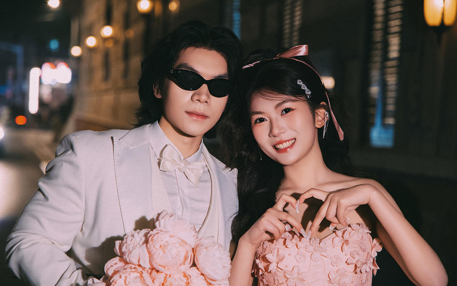  Ms Wen. & Mr Zhang