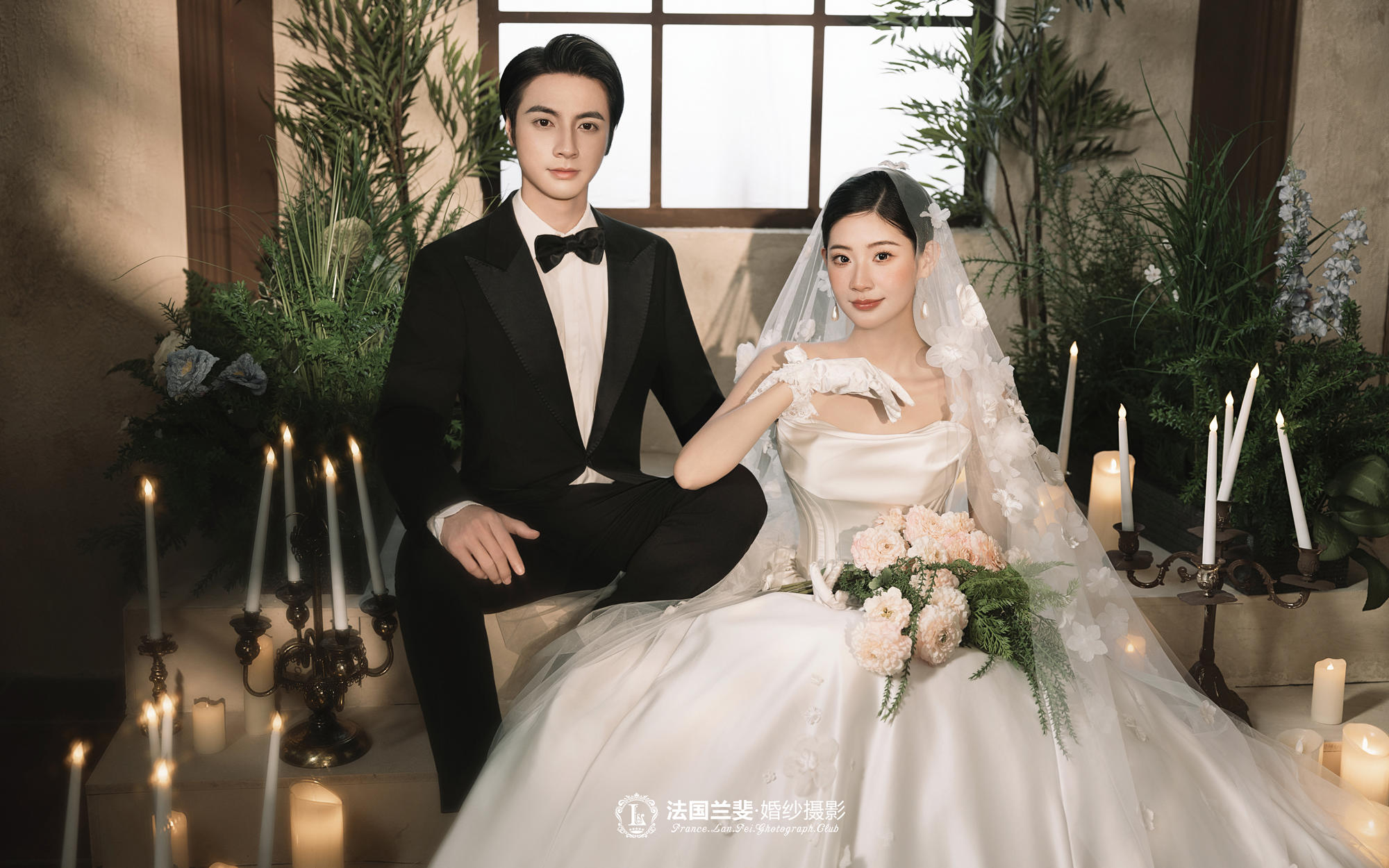 法式复古内室婚纱照