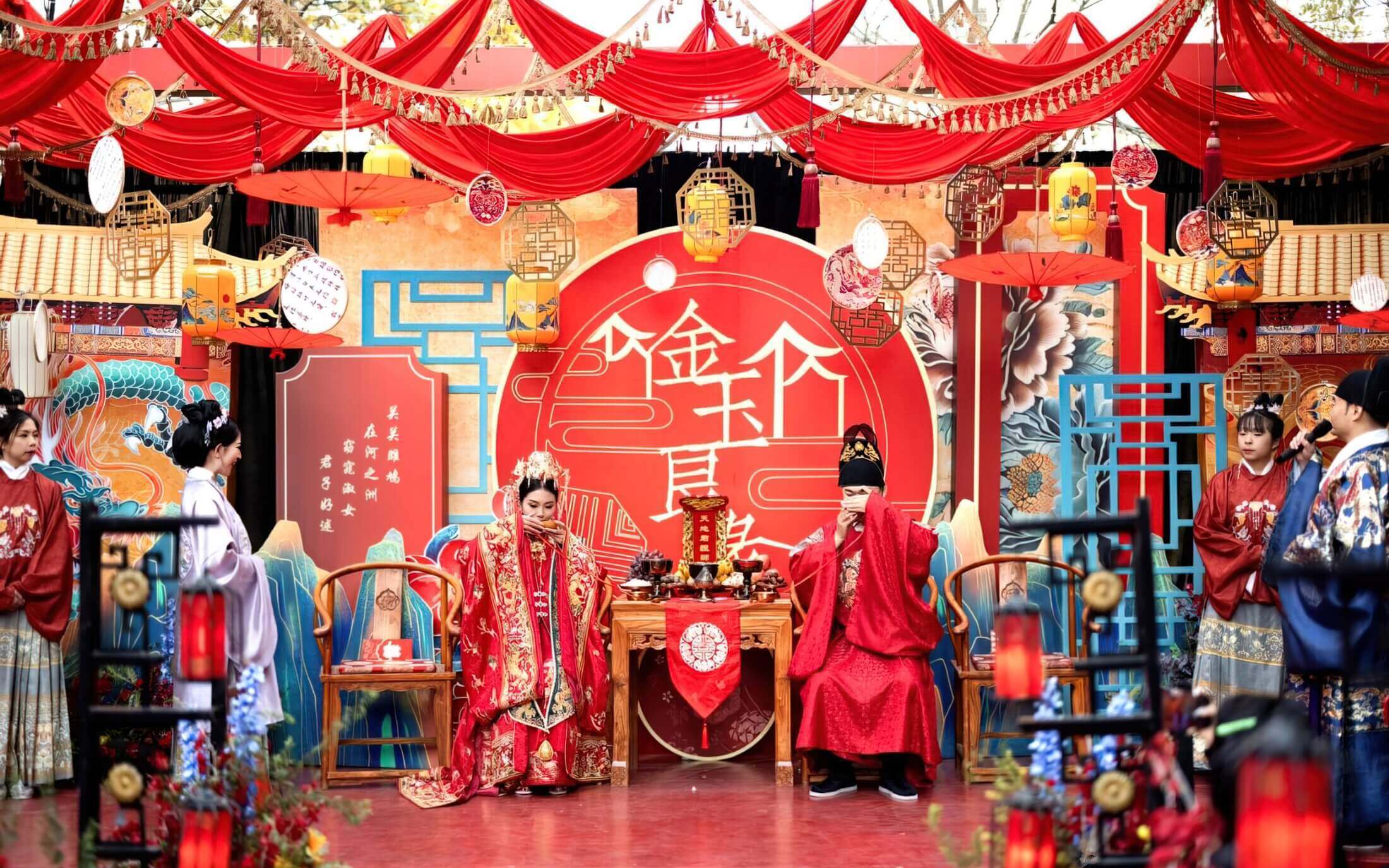 【红妆】含蓄庄严仪式感满满婚礼