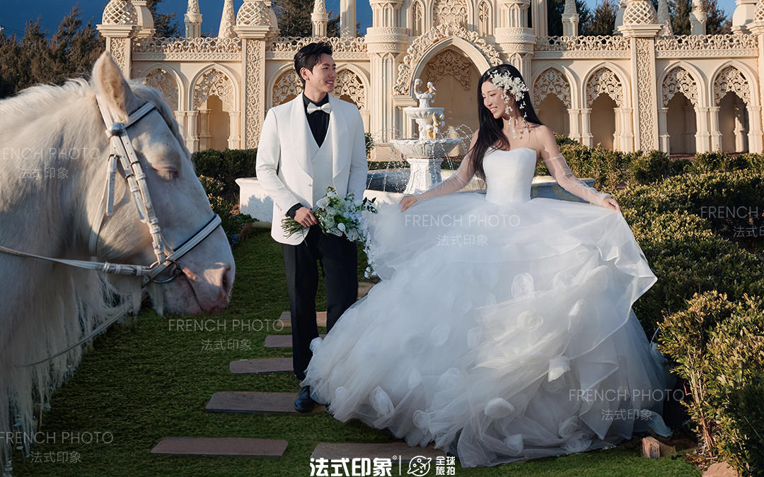 【法式印象】雪山下的“托斯卡纳”婚纱照，氛围满满