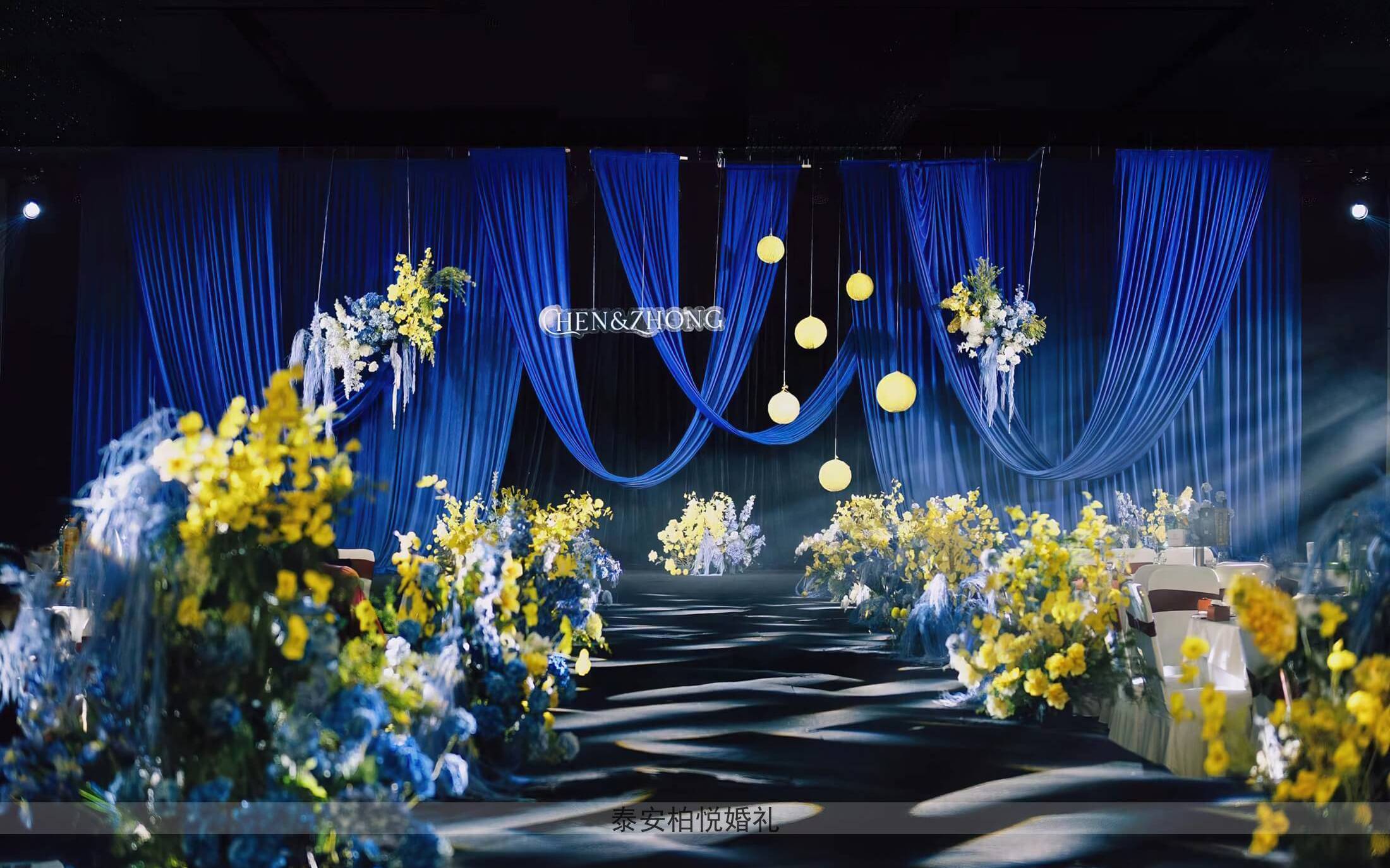 小眾克蘭茵藍(lán)婚禮