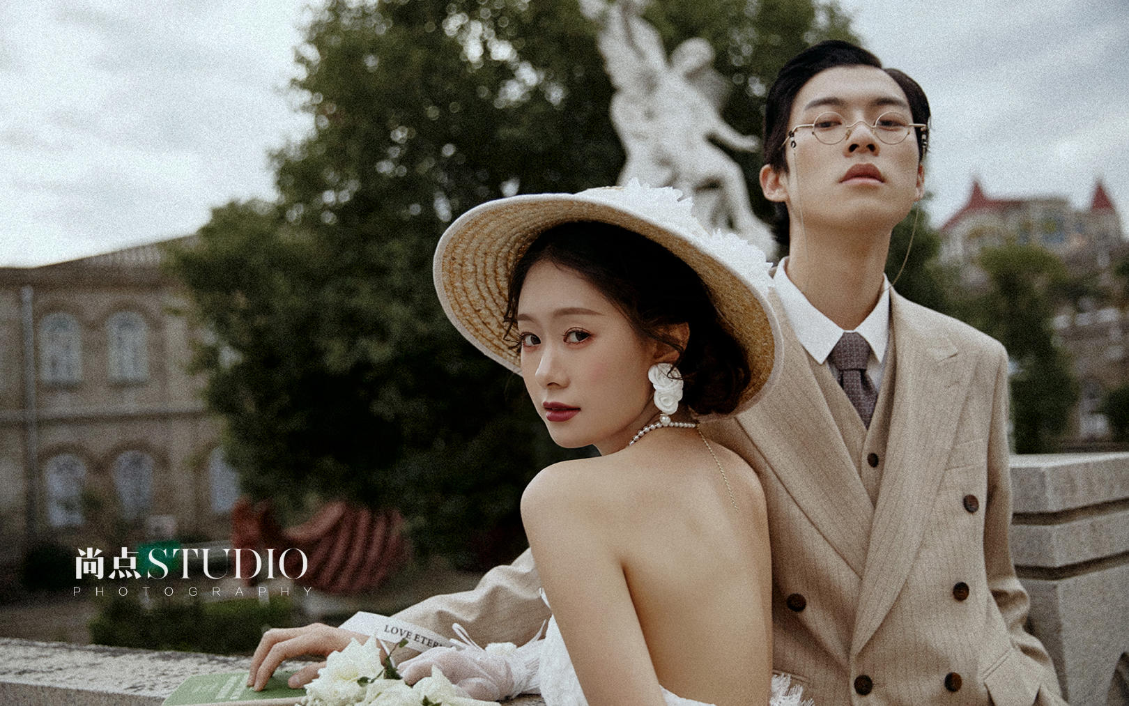 浪漫的法式婚纱照丨优雅从不过时