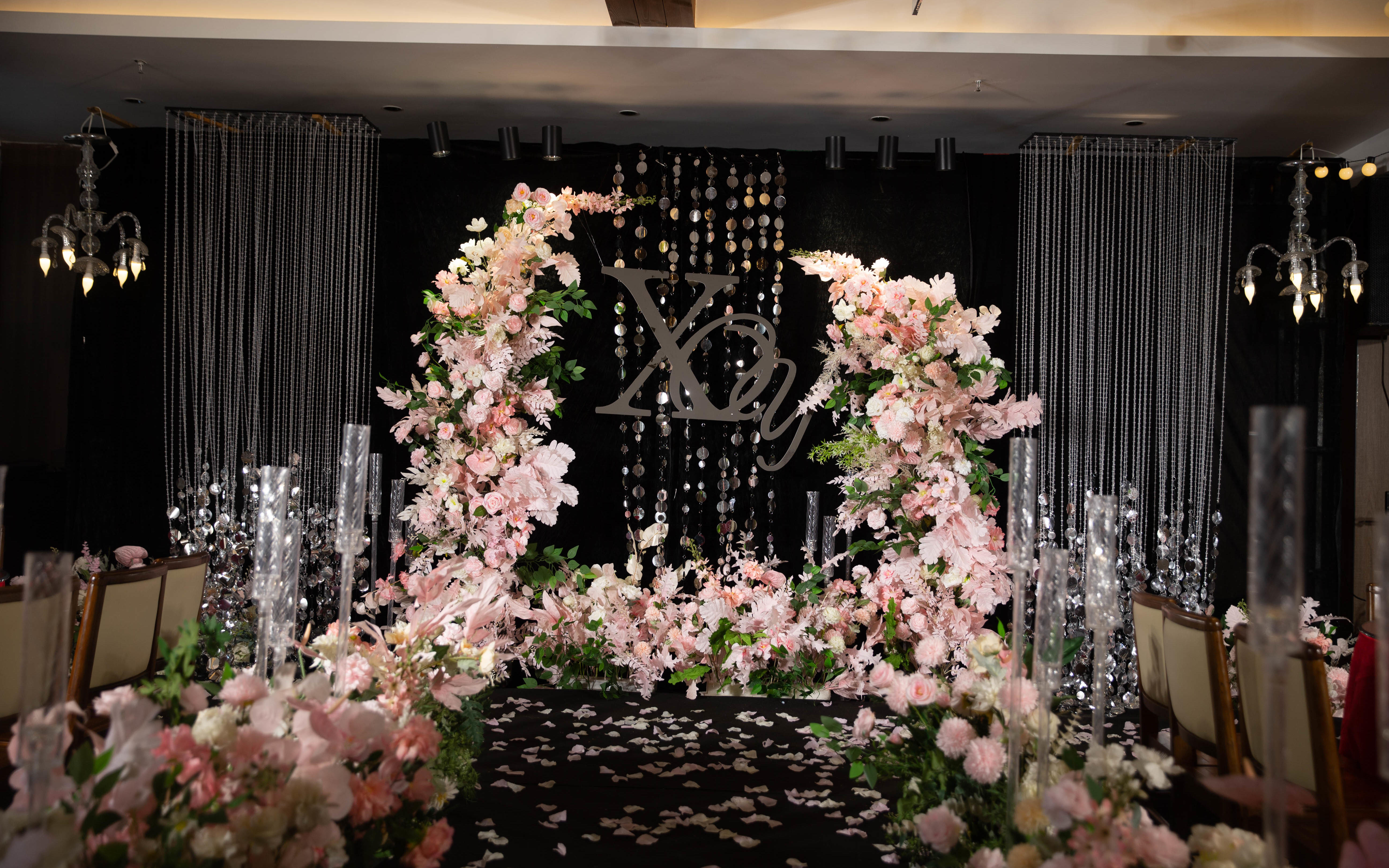 粉鉆流光  星環(huán)密語