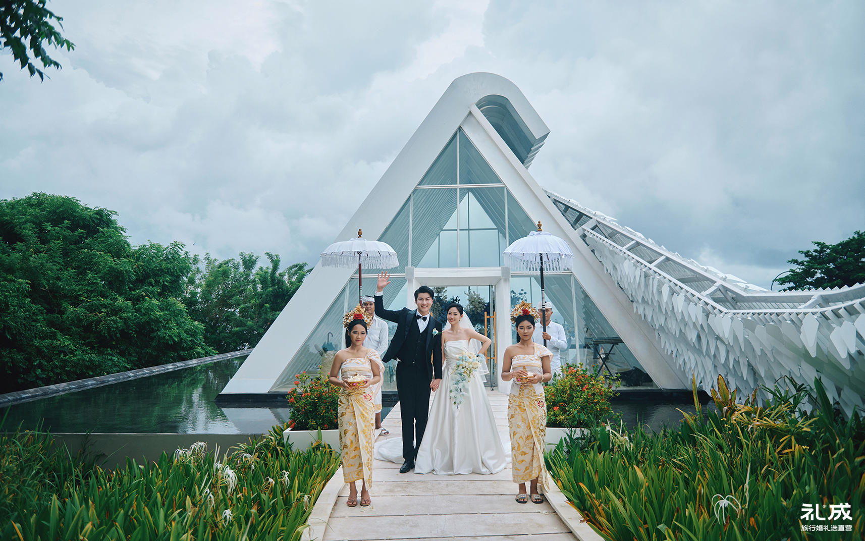 『海外目的地婚礼』巴厘岛教堂婚礼