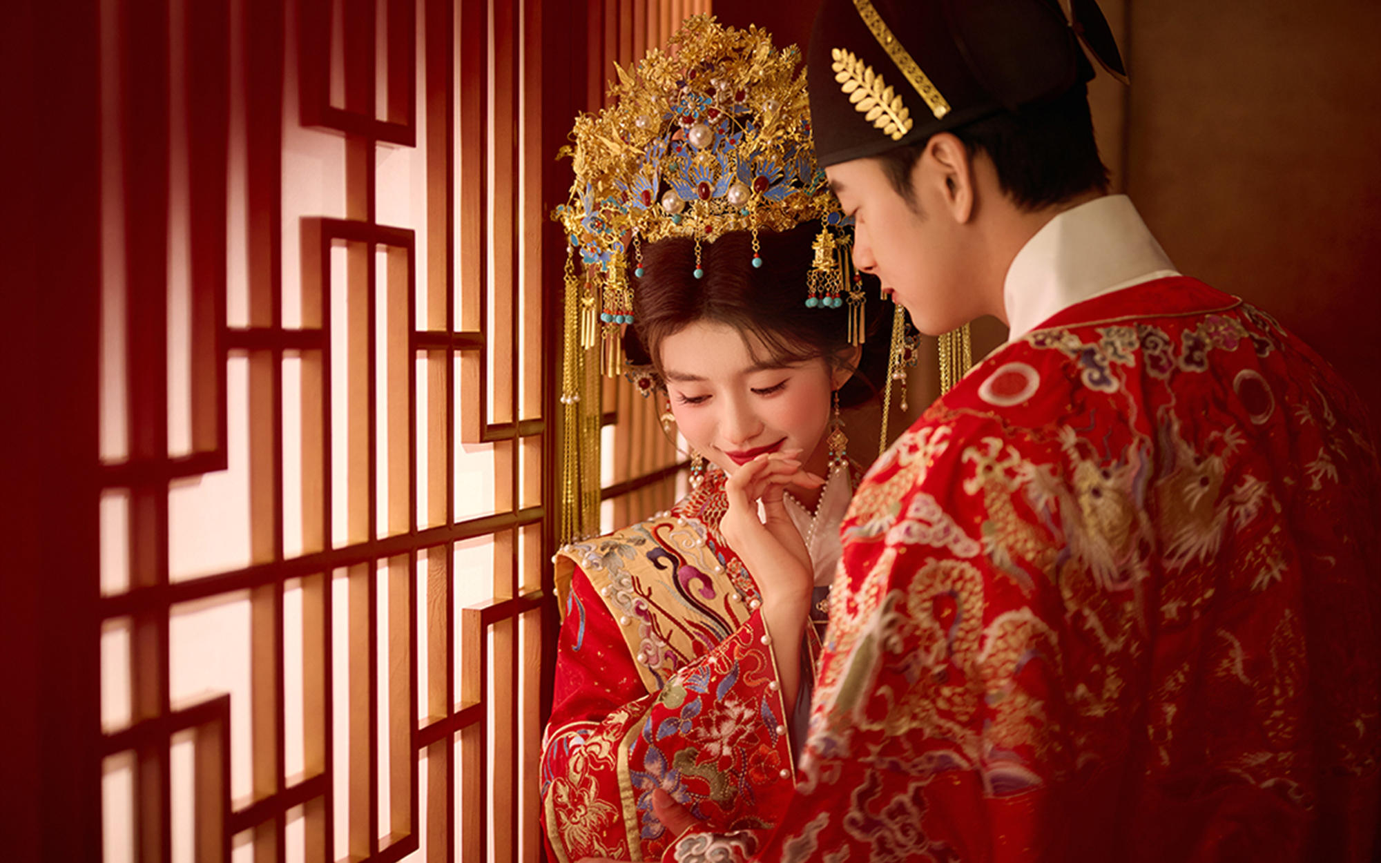 東方浪漫詩篇?漢服婚紗映照卿卿如故??