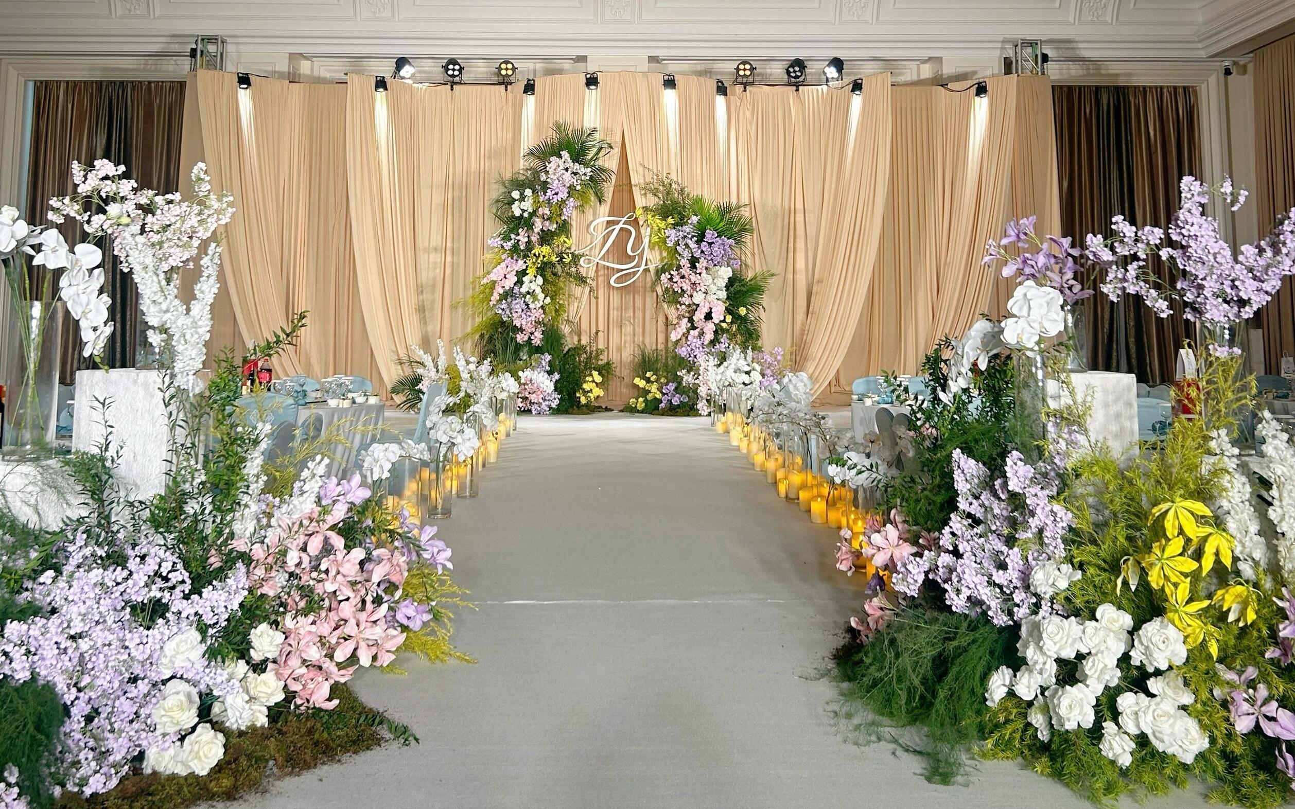 小预算不吊顶的韩式布幔婚礼