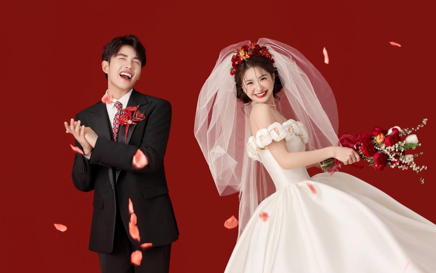 超甜蜜💕的红底喜嫁婚纱照