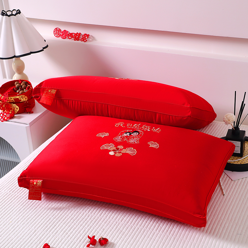 新款大红枕头婚庆枕芯