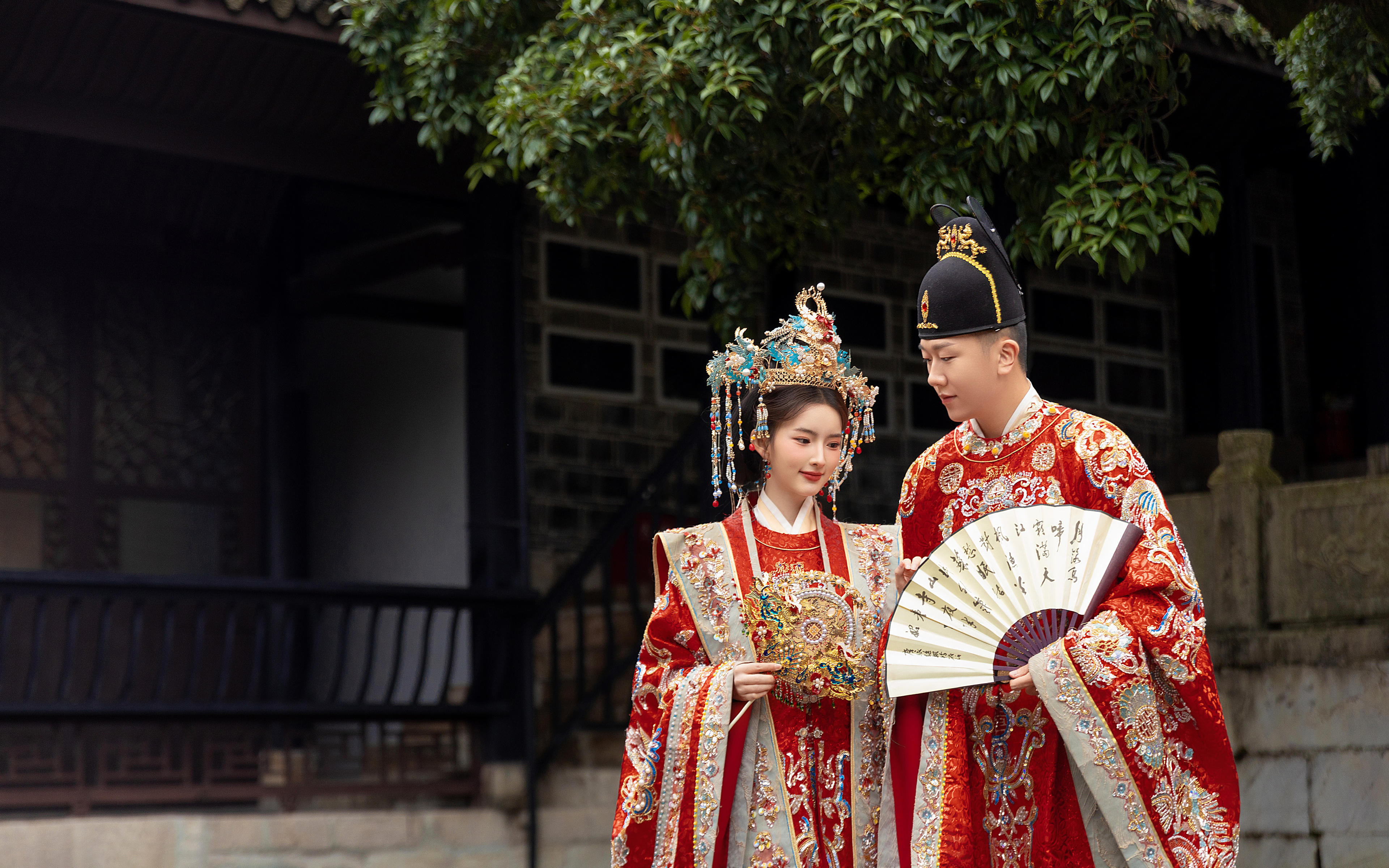 【客片分享】被夸爆的❗️中式园林汉服婚纱照