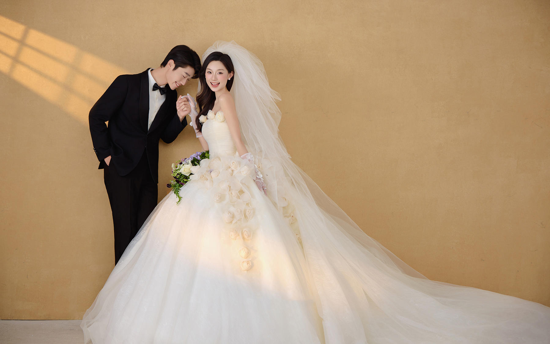 备婚必拍🌸玫瑰婚纱照甜妹直接锁死💕