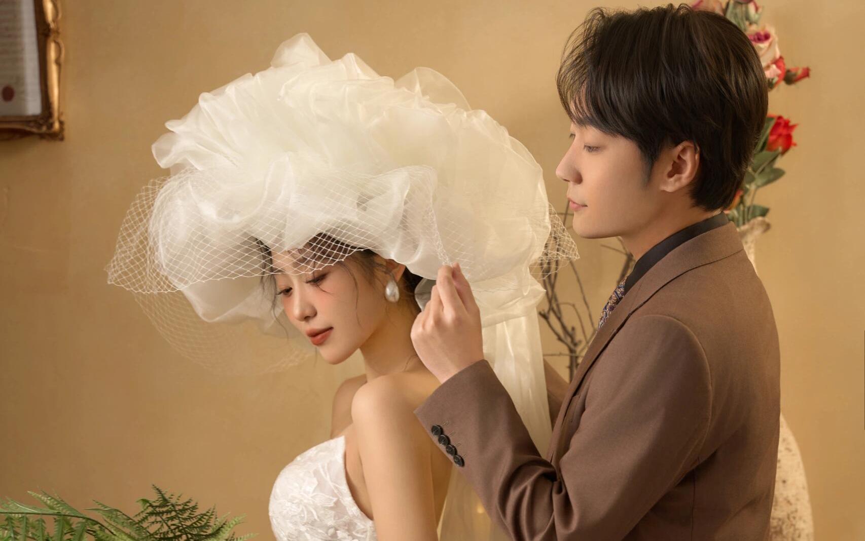 美神降临！复古法式少女的婚纱照也太美了
