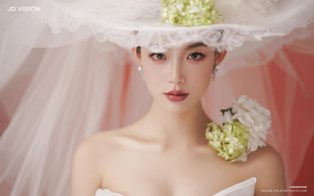 主婚肖像——蔓语
