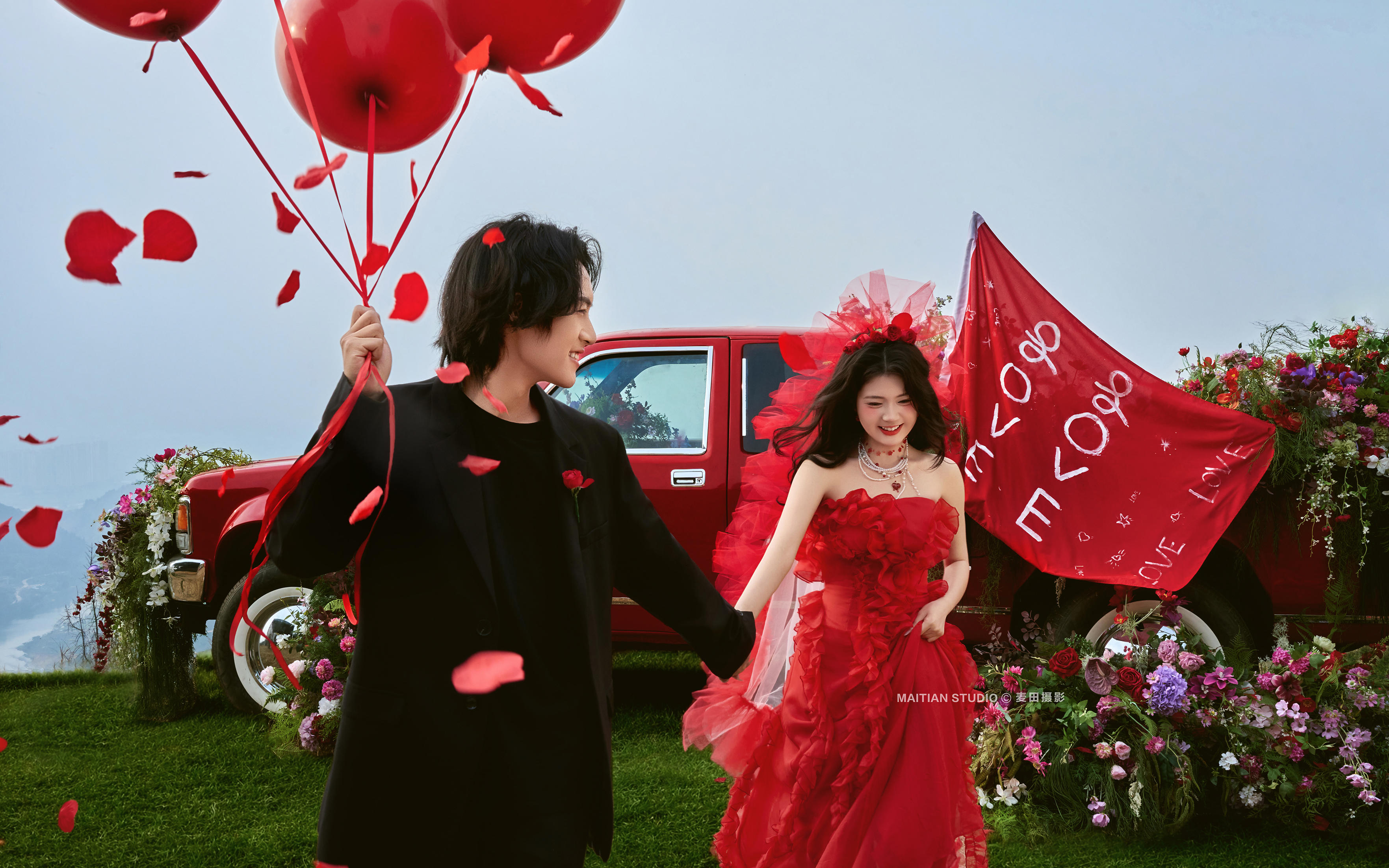 把愛與自由裝進(jìn)這趟山野花車！