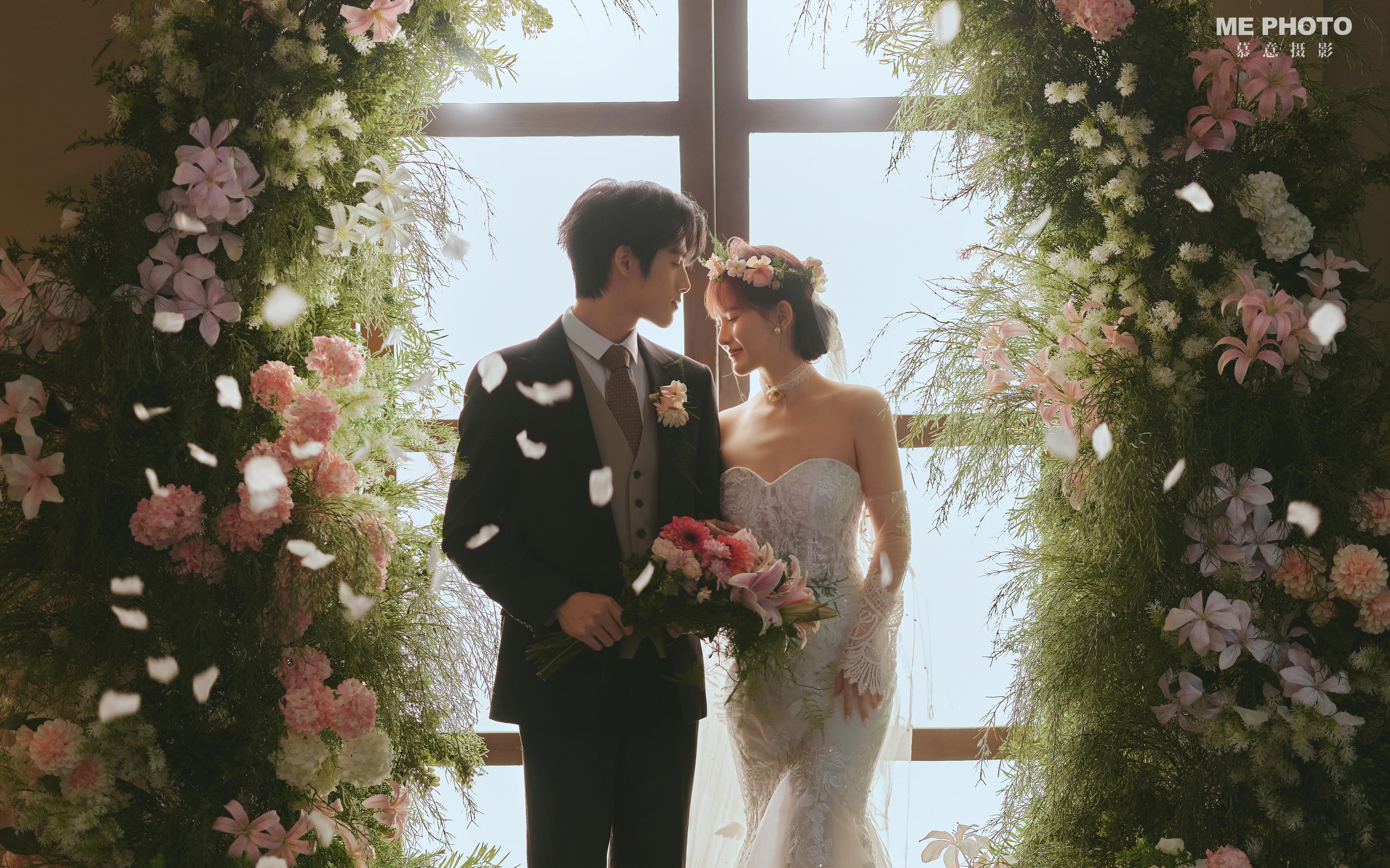 韓式浪漫花房婚紗照