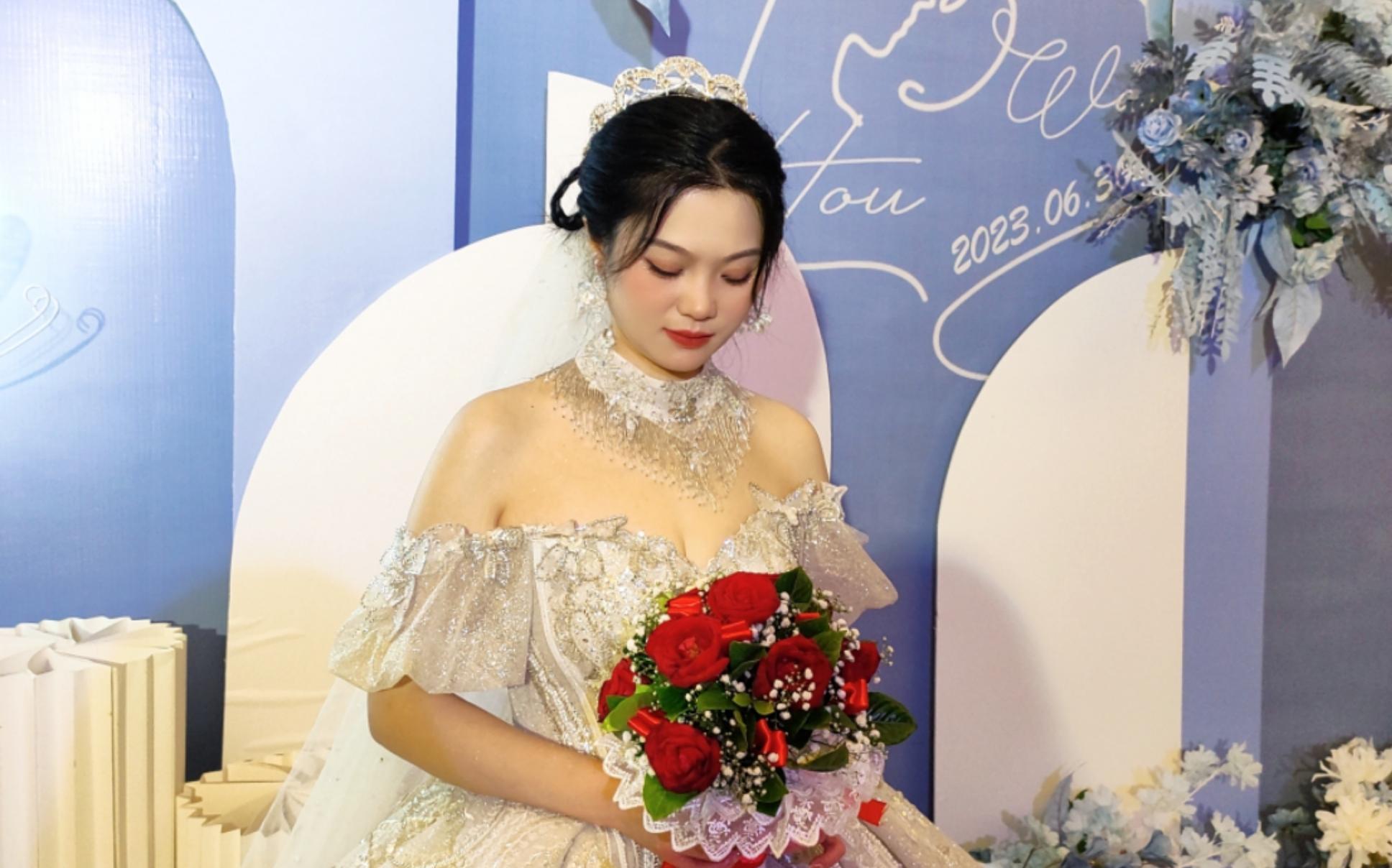 福州市区蓝色婚礼 包含主舞台 迎宾区 灯光